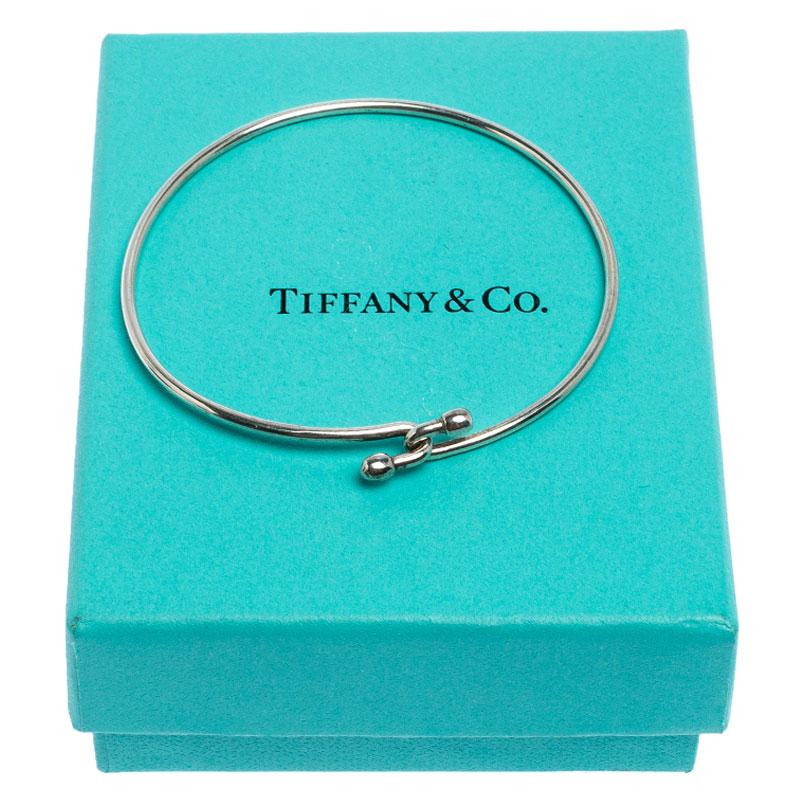 Silver Wire Hook Bracelet 