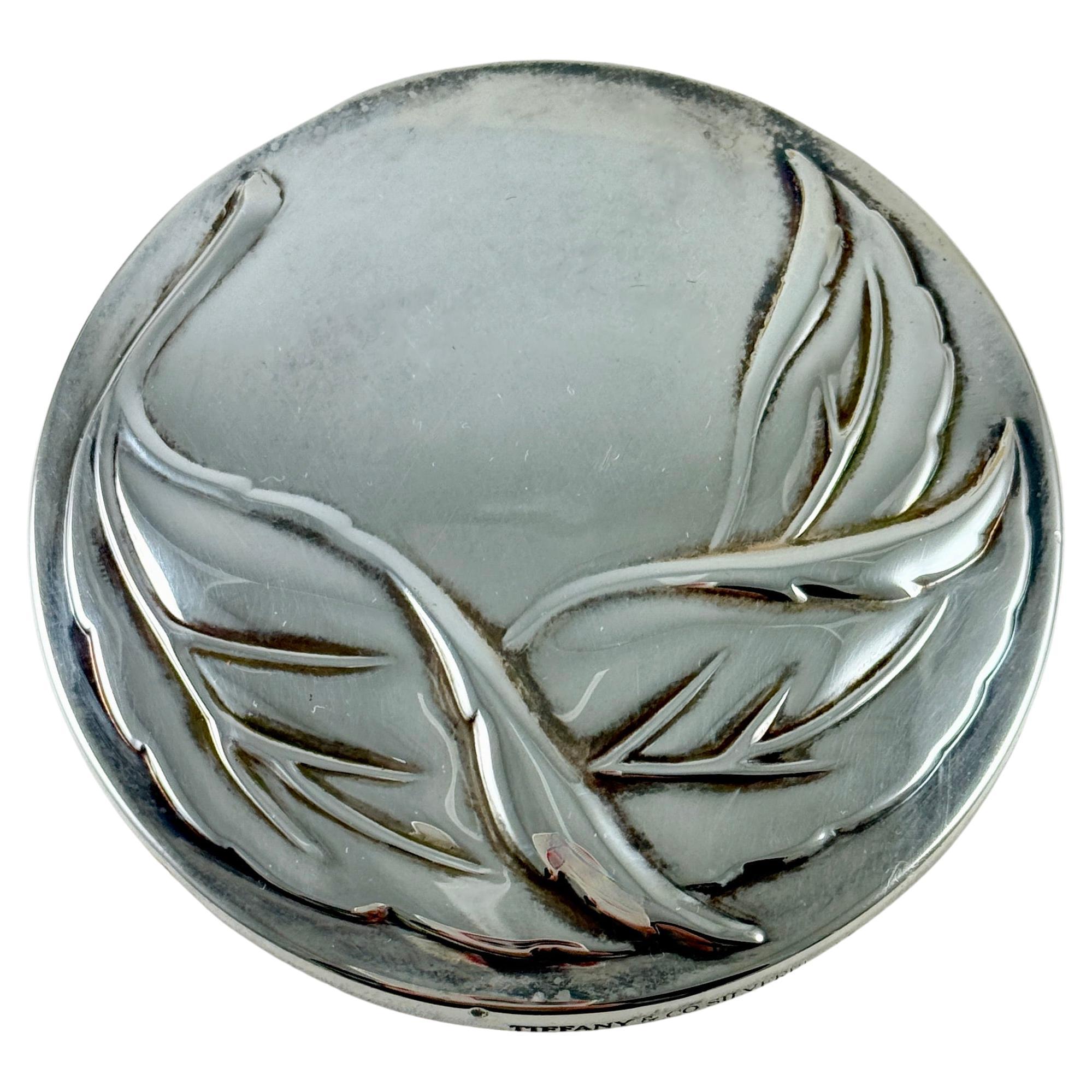 Tiffany & Co. Miroir compact en métal argenté