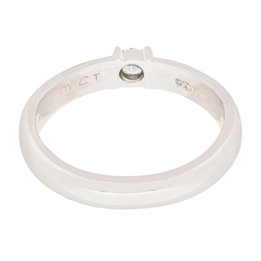 Tiffany & Co. Diamant-Verlobungsring mit einem einzelnen Stein (Brillantschliff) im Angebot