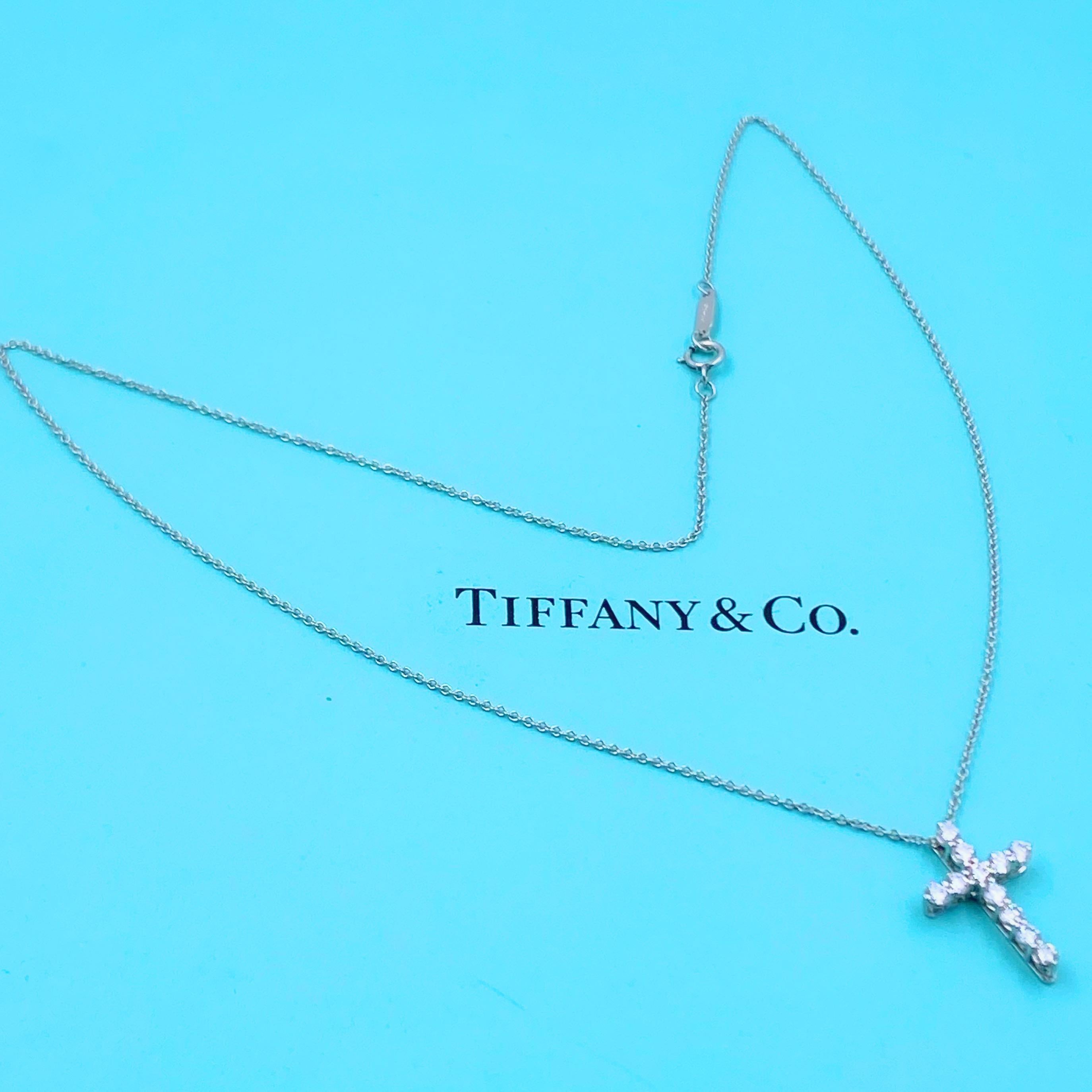 Tiffany & Co. Small Diamond Cross 0.47 Carat Platinum Pendant Necklace 5