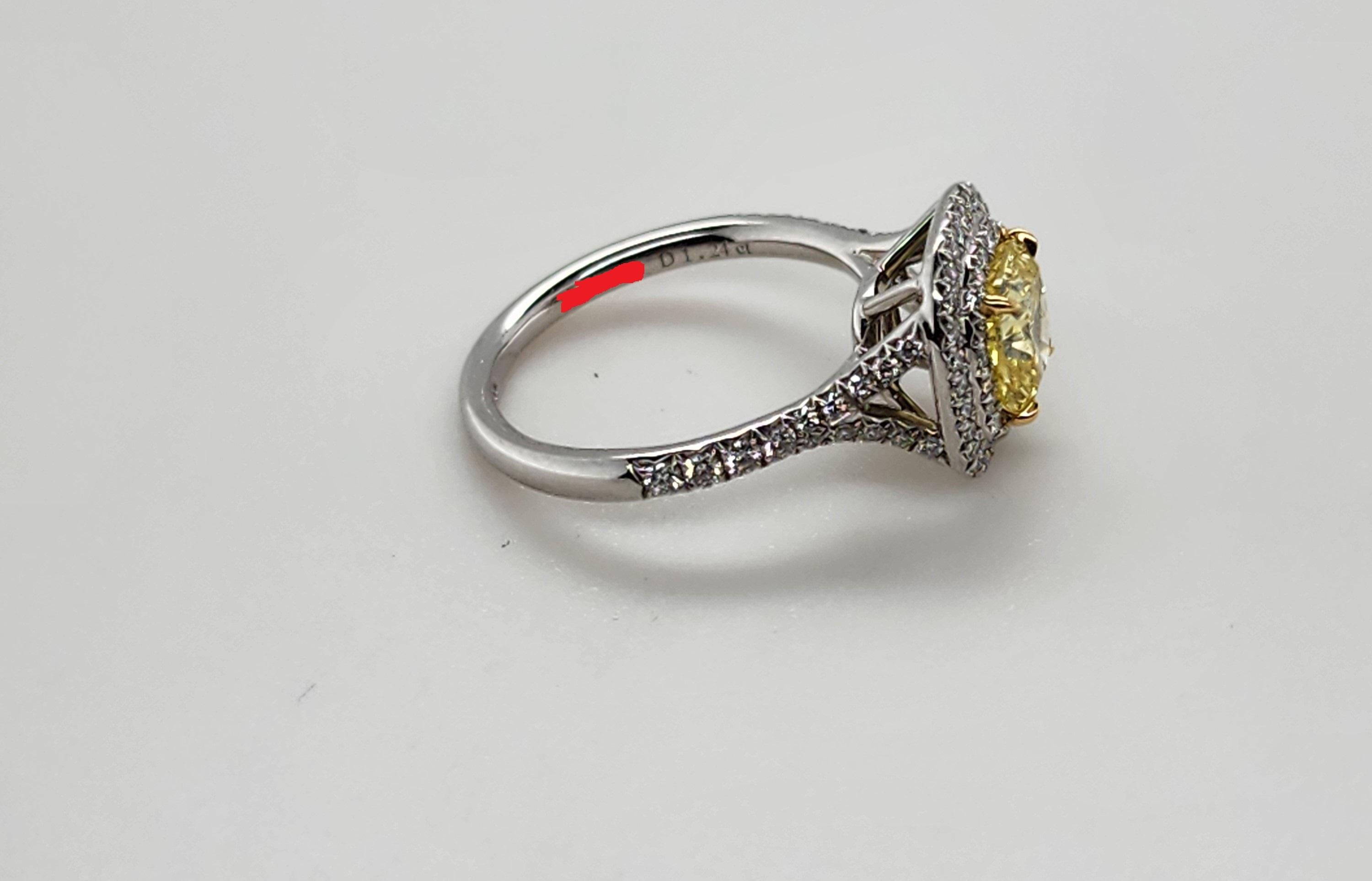 Tiffany & Co. Anello di fidanzamento Soleste con diamante giallo vivo a cuscino da 1,24 carati in vendita 2