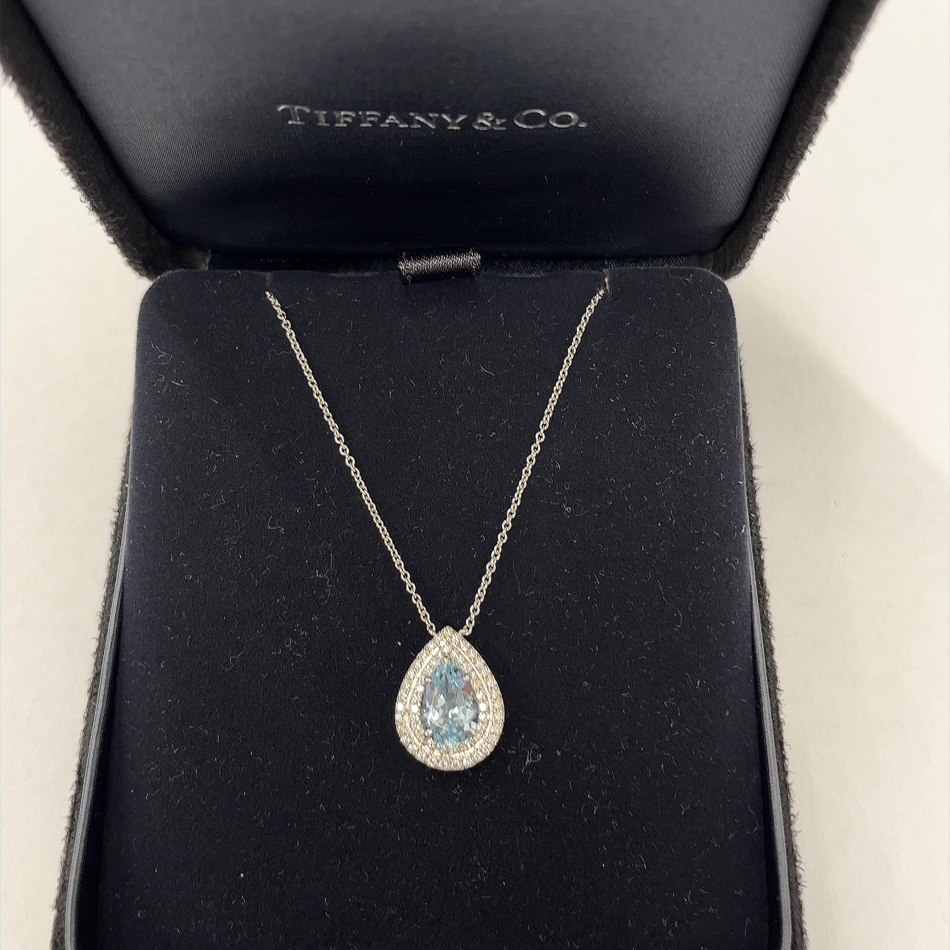 Tiffany & Co Soleste Aquamarine & Diamond Pendant Necklace For Sale 4