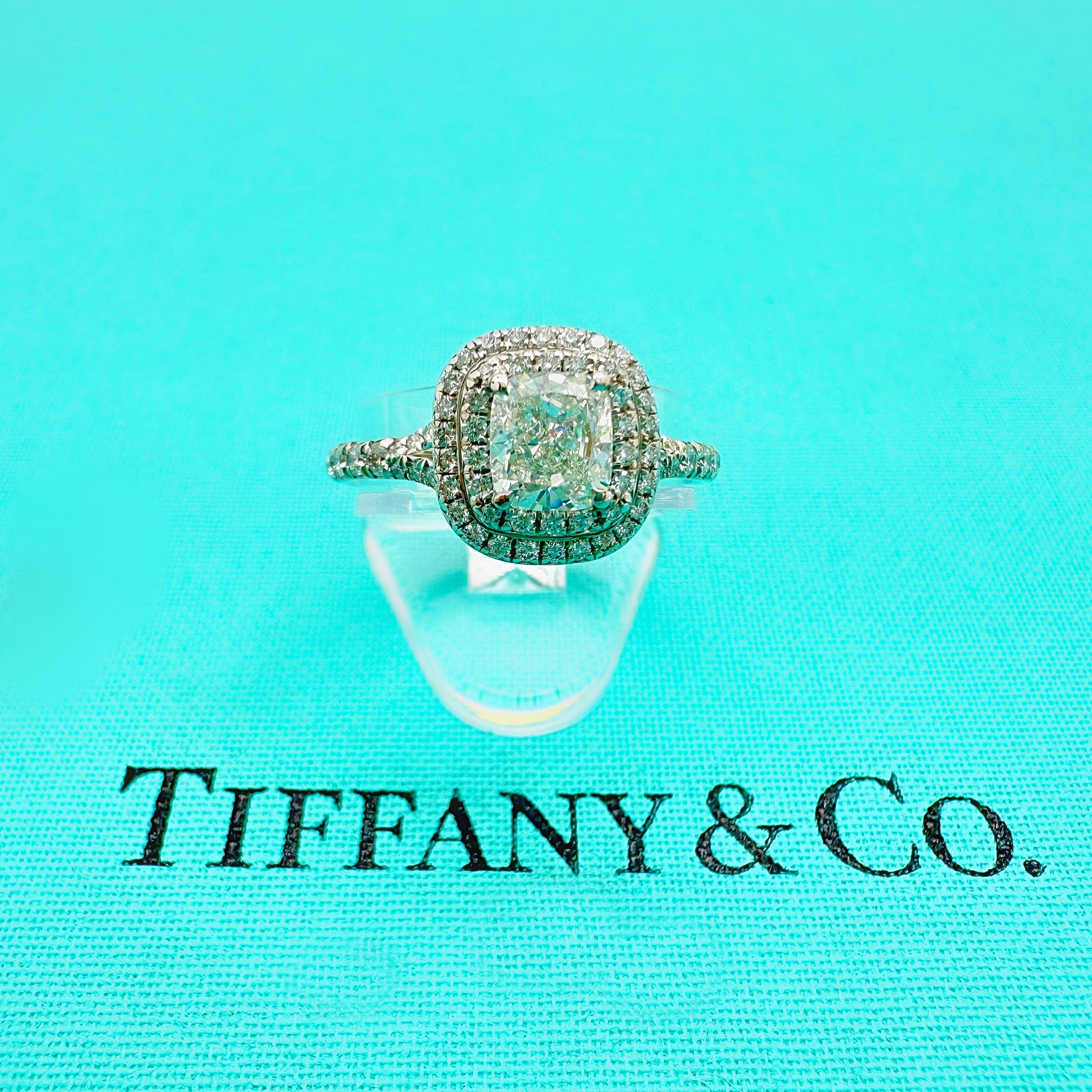 Tiffany & Co Soleste Cushion 0.74 cts F VVS1 Diamond Engagement Ring Platinum For Sale 7