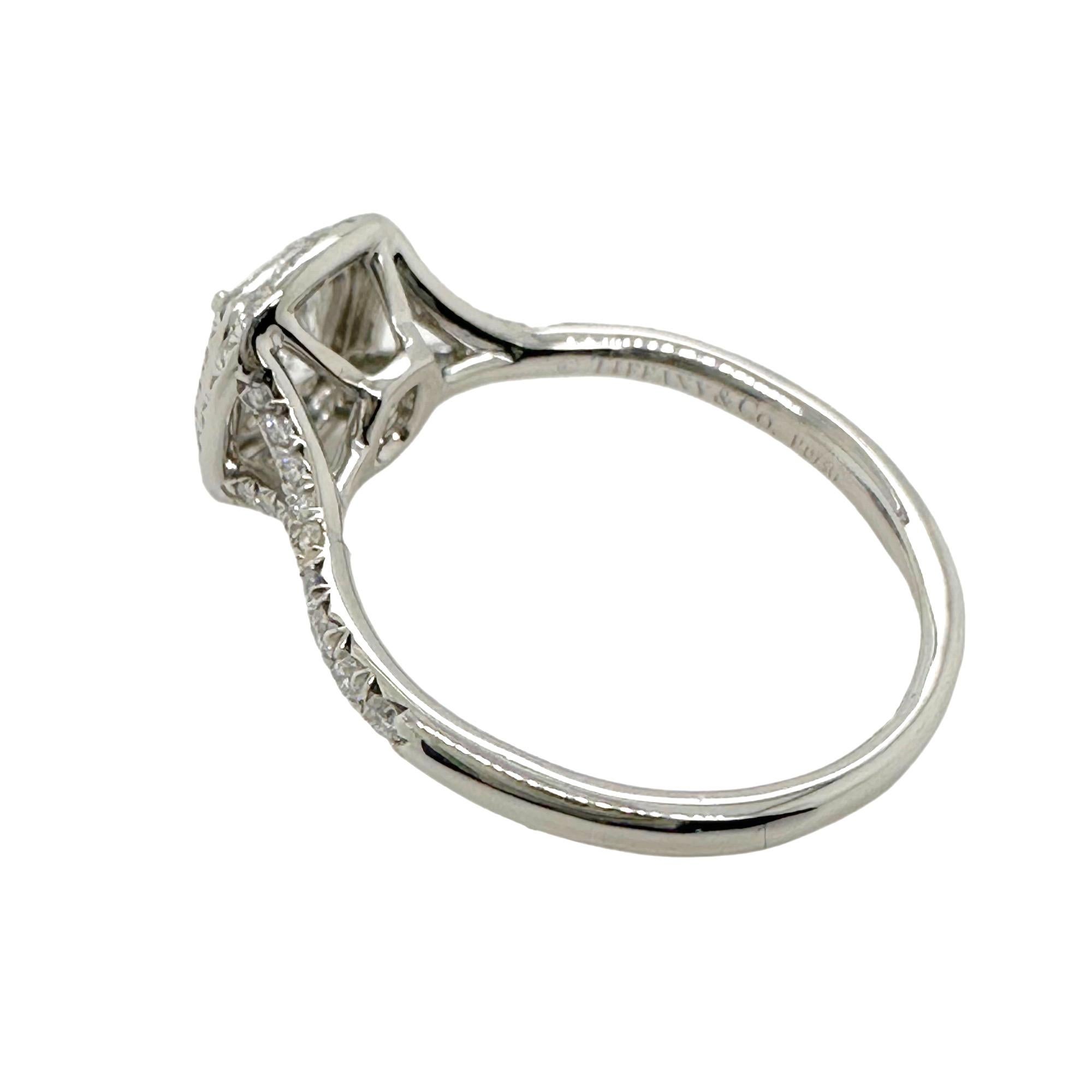 Tiffany & Co Soleste Cushion 0.74 cts F VVS1 Diamond Engagement Ring Platinum For Sale 1