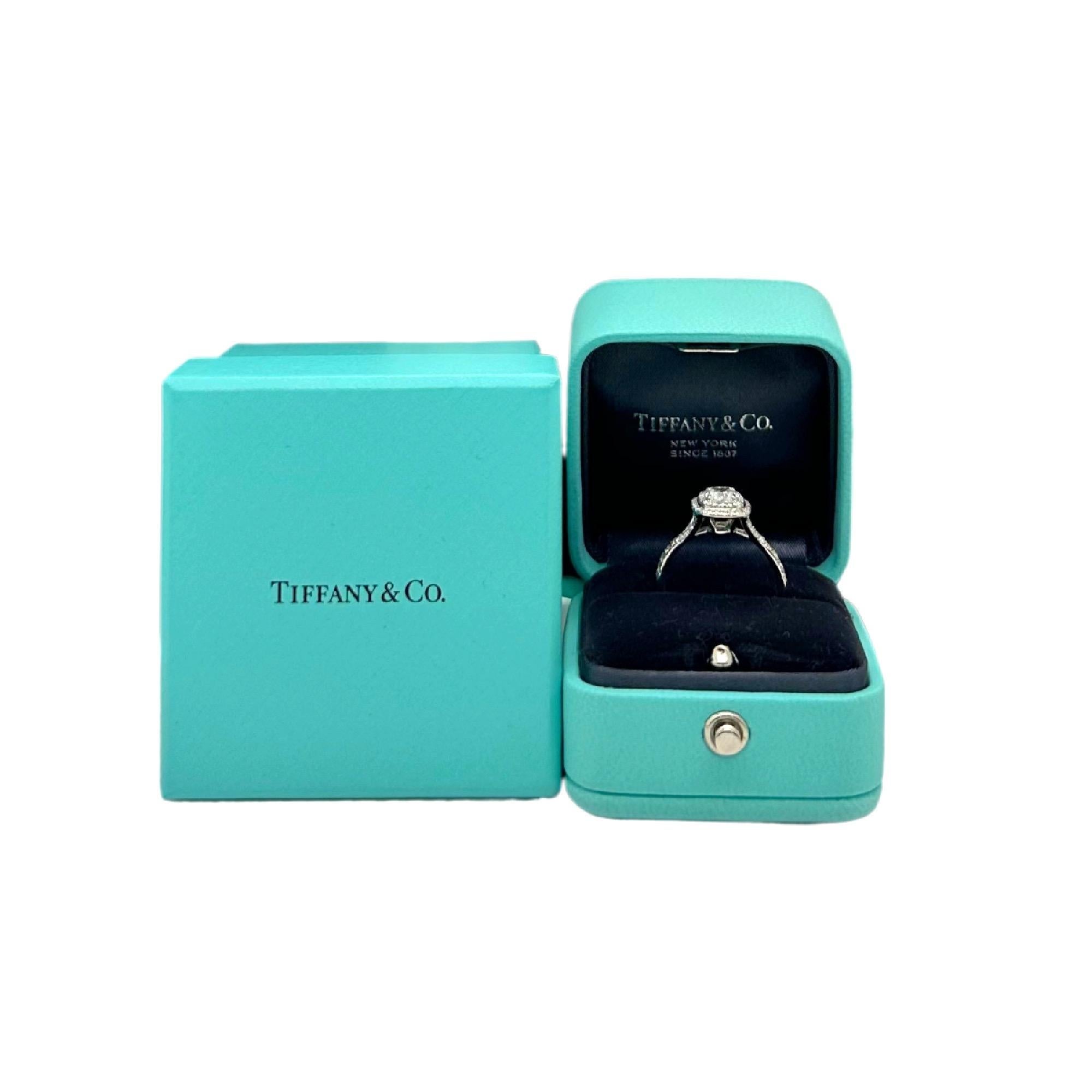 Tiffany & Co Soleste Cushion 0.74 cts F VVS1 Diamond Engagement Ring Platinum For Sale 2