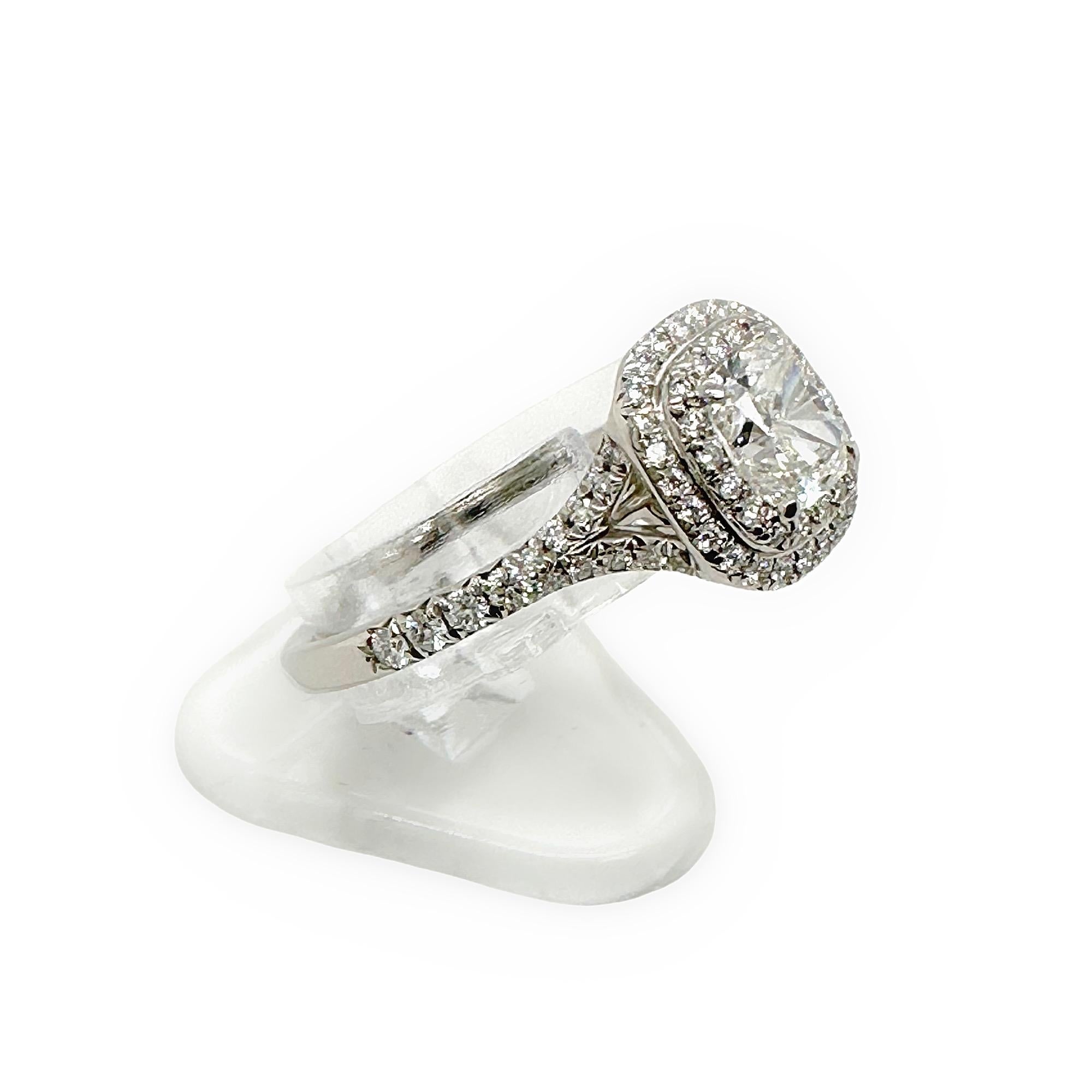 Tiffany & Co Soleste Cushion 0.74 cts F VVS1 Diamond Engagement Ring Platinum For Sale 3