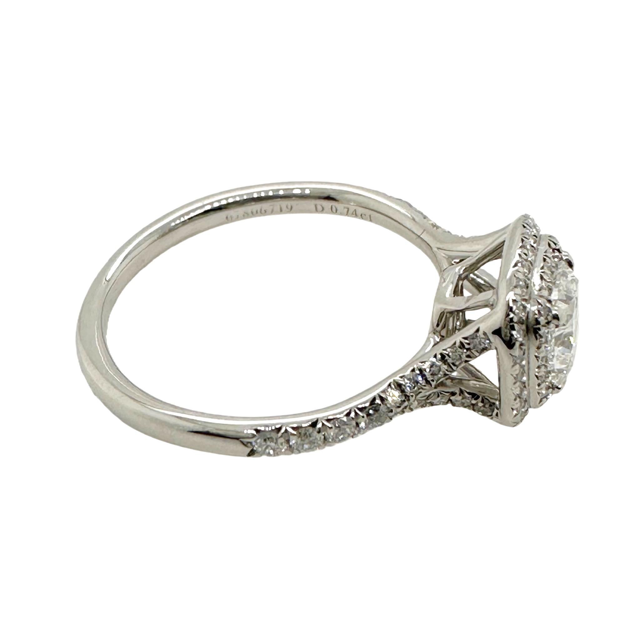 Tiffany & Co Soleste Cushion 0.74 cts F VVS1 Diamond Engagement Ring Platinum For Sale 4