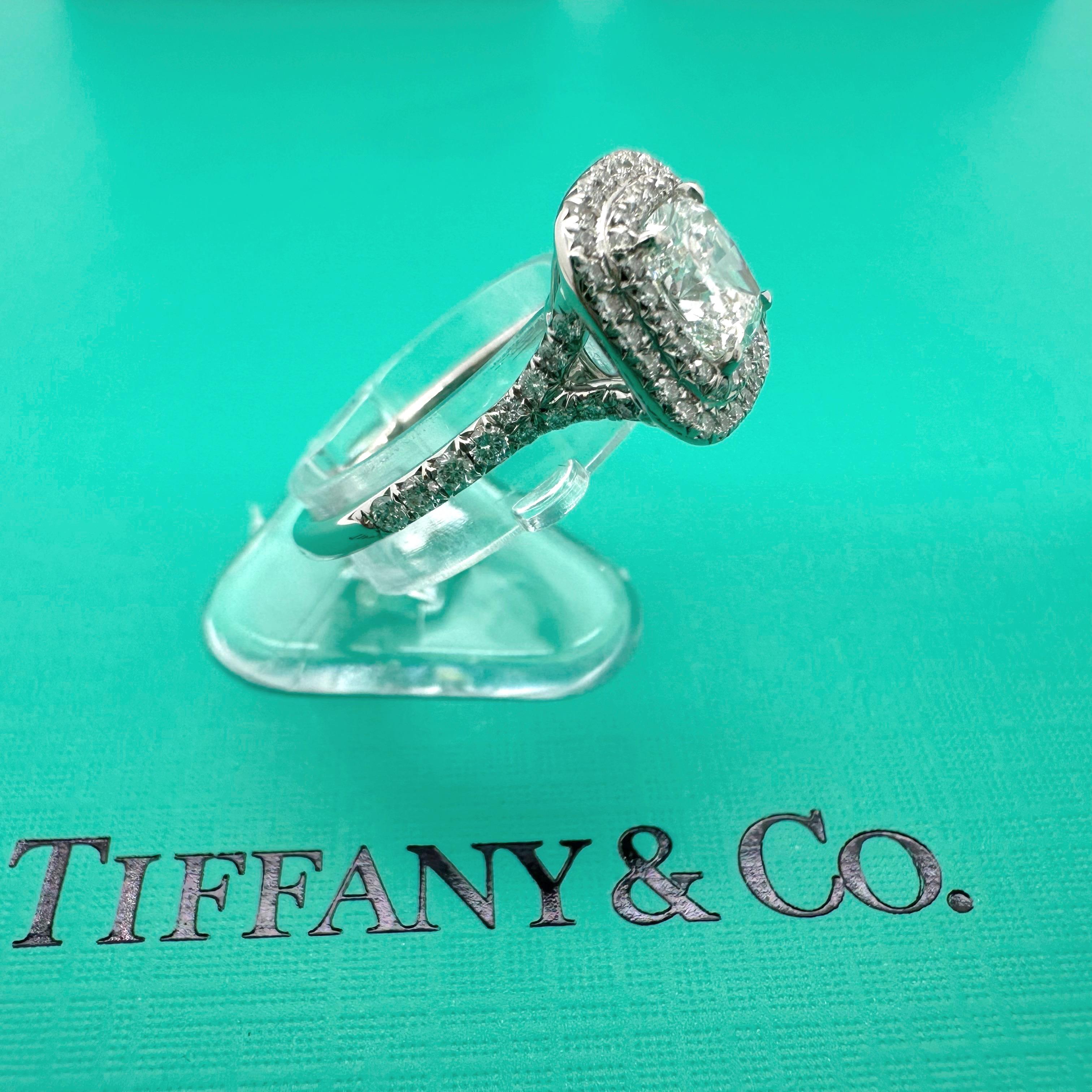 Tiffany & Co Soleste Cushion 1.03 cts E VVS1 Diamond Engagement Ring Platinum For Sale 8