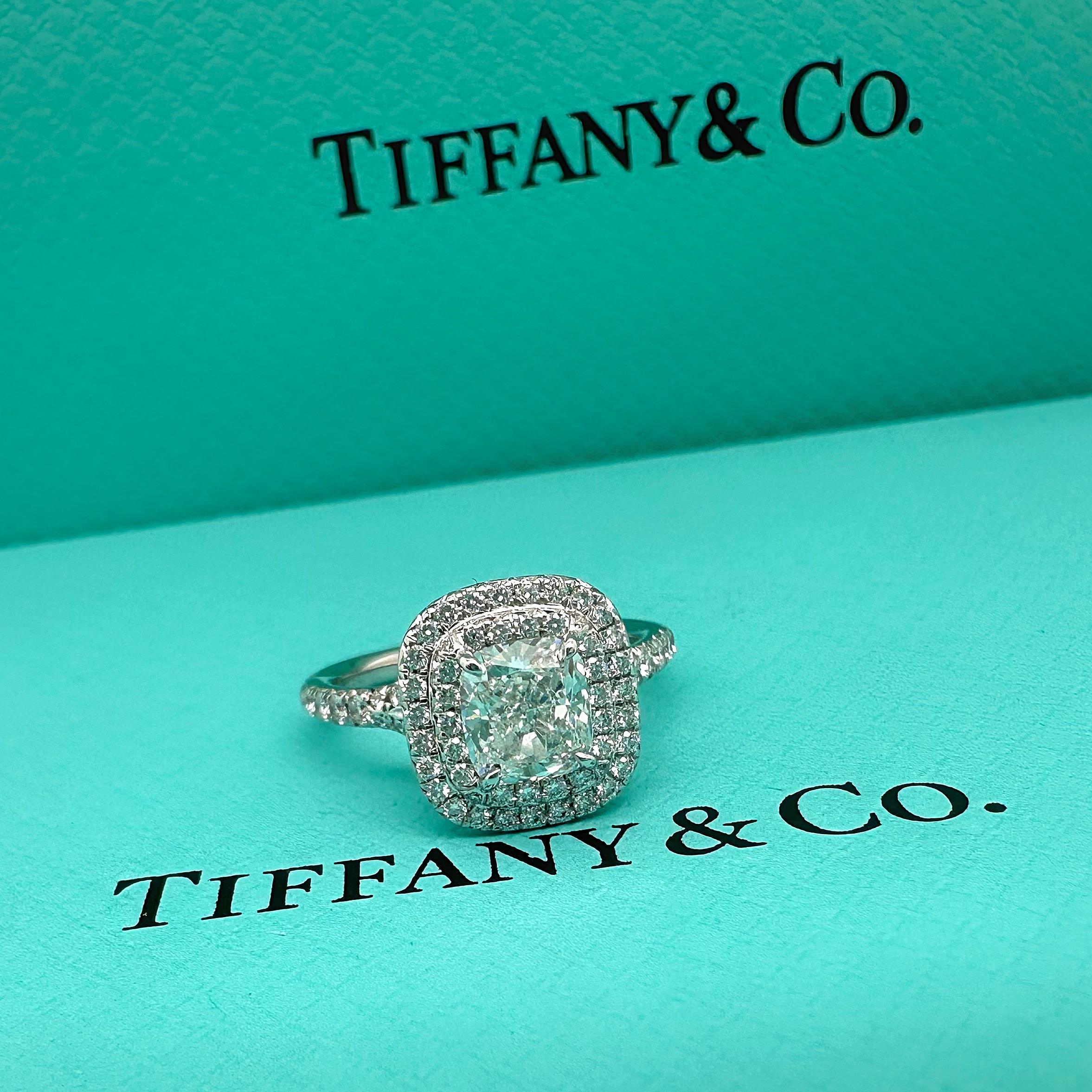 For Sale:  Tiffany & Co Soleste Cushion 1.03 cts G VVS2 Diamond Engagement Ring Platinum 11