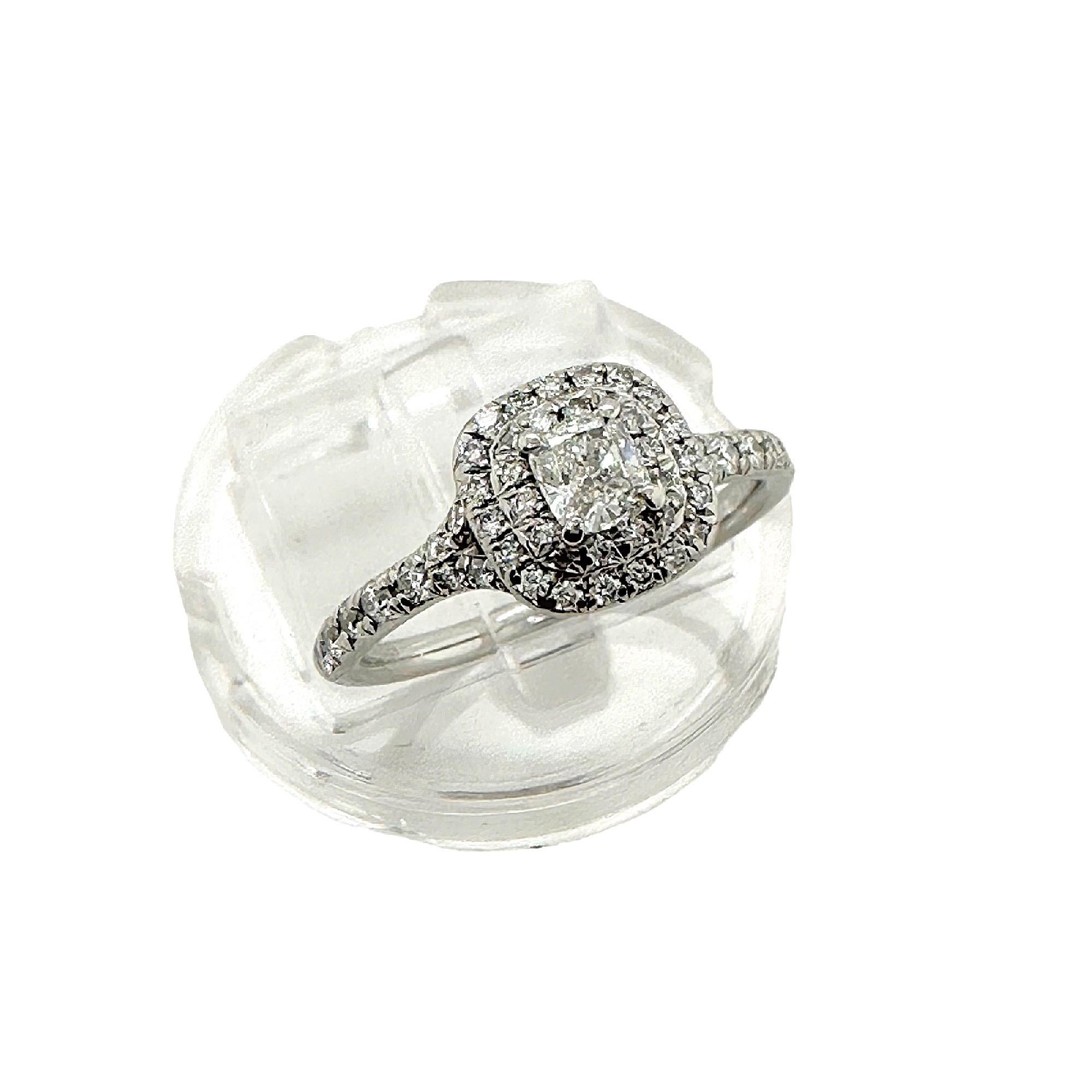 Tiffany & Co., bague de fiançailles Soleste à double rangée de diamants taille coussin 0,54 carat en vente 5