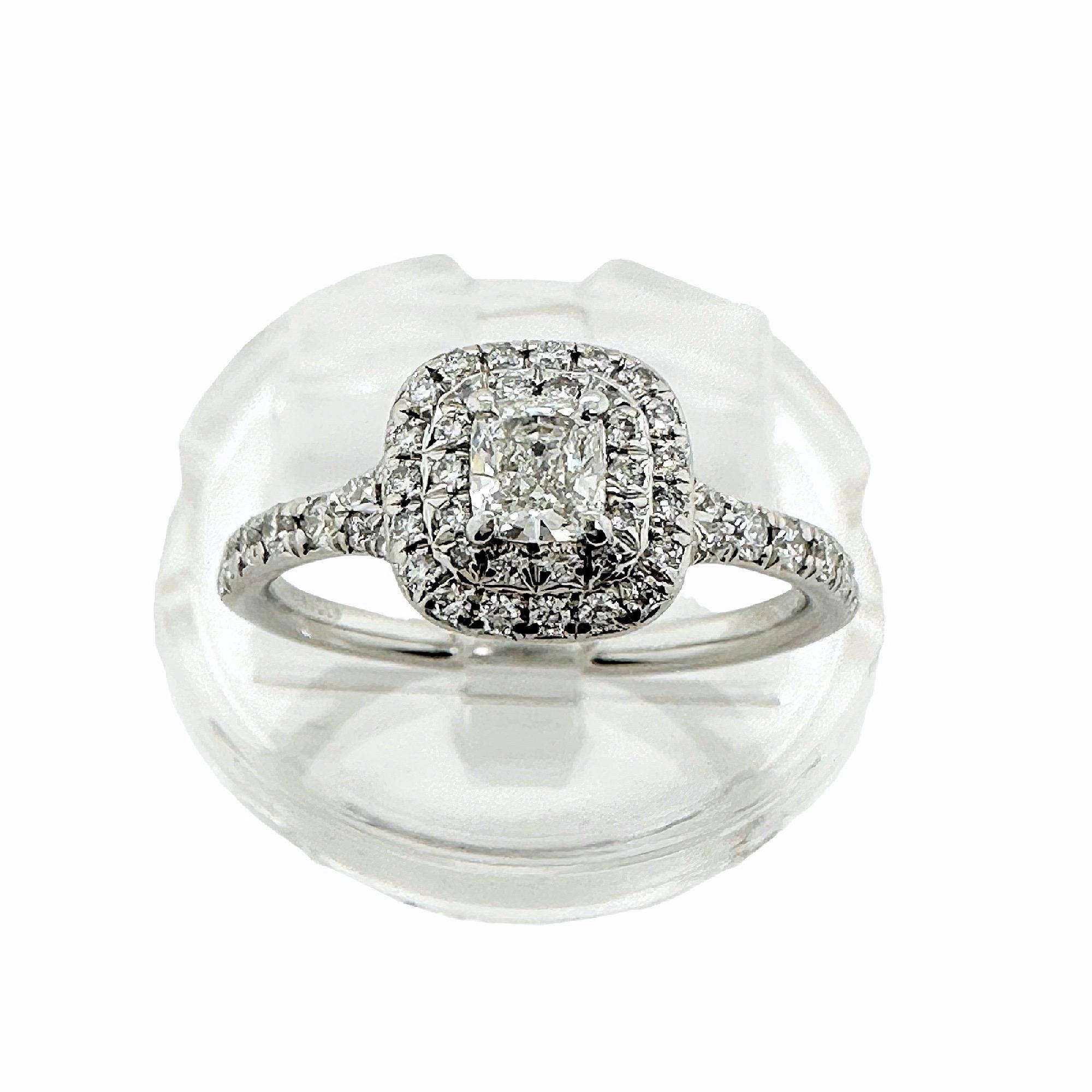 Tiffany & Co., bague de fiançailles Soleste à double rangée de diamants taille coussin 0,54 carat en vente 6