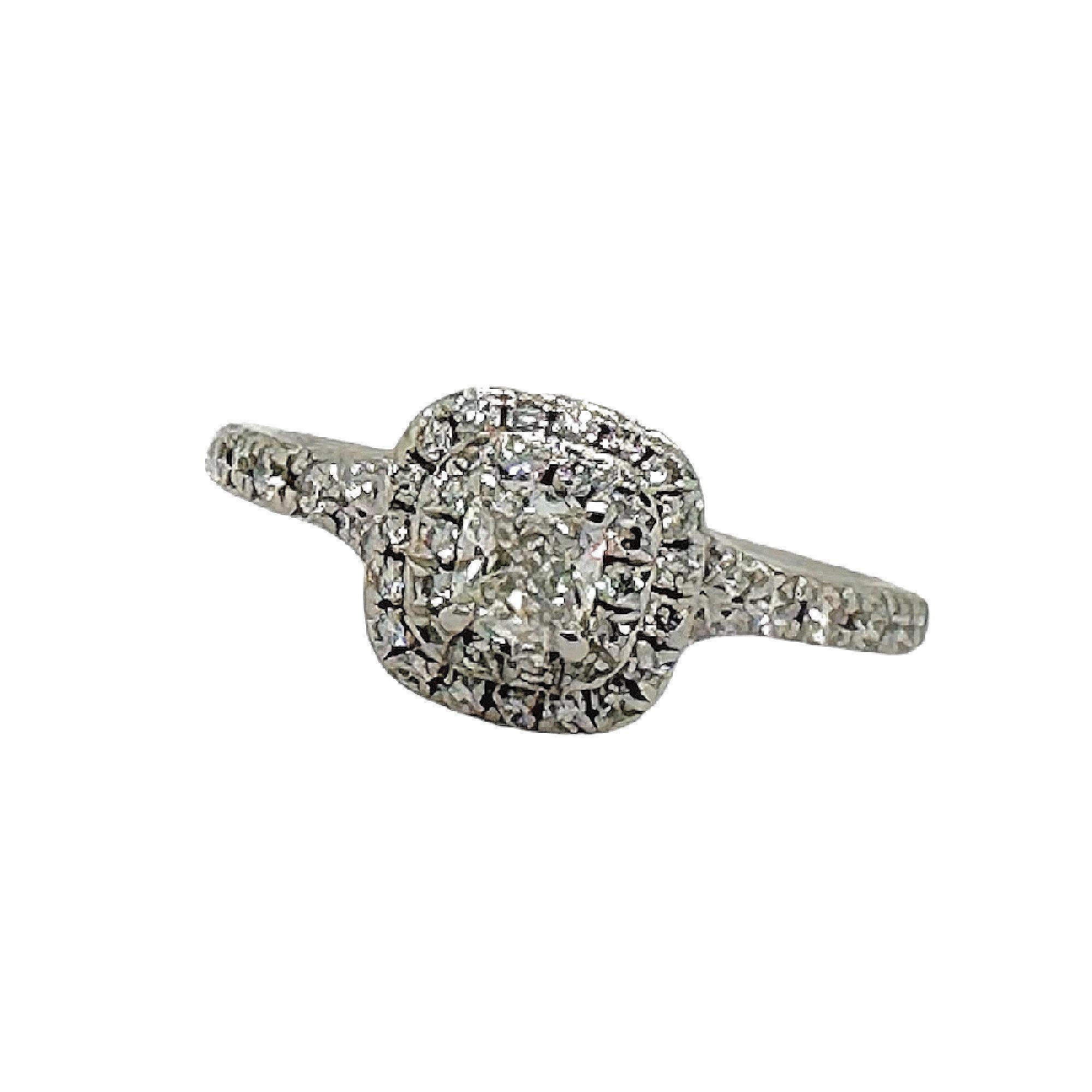 Tiffany & Co., bague de fiançailles Soleste à double rangée de diamants taille coussin 0,54 carat en vente 3