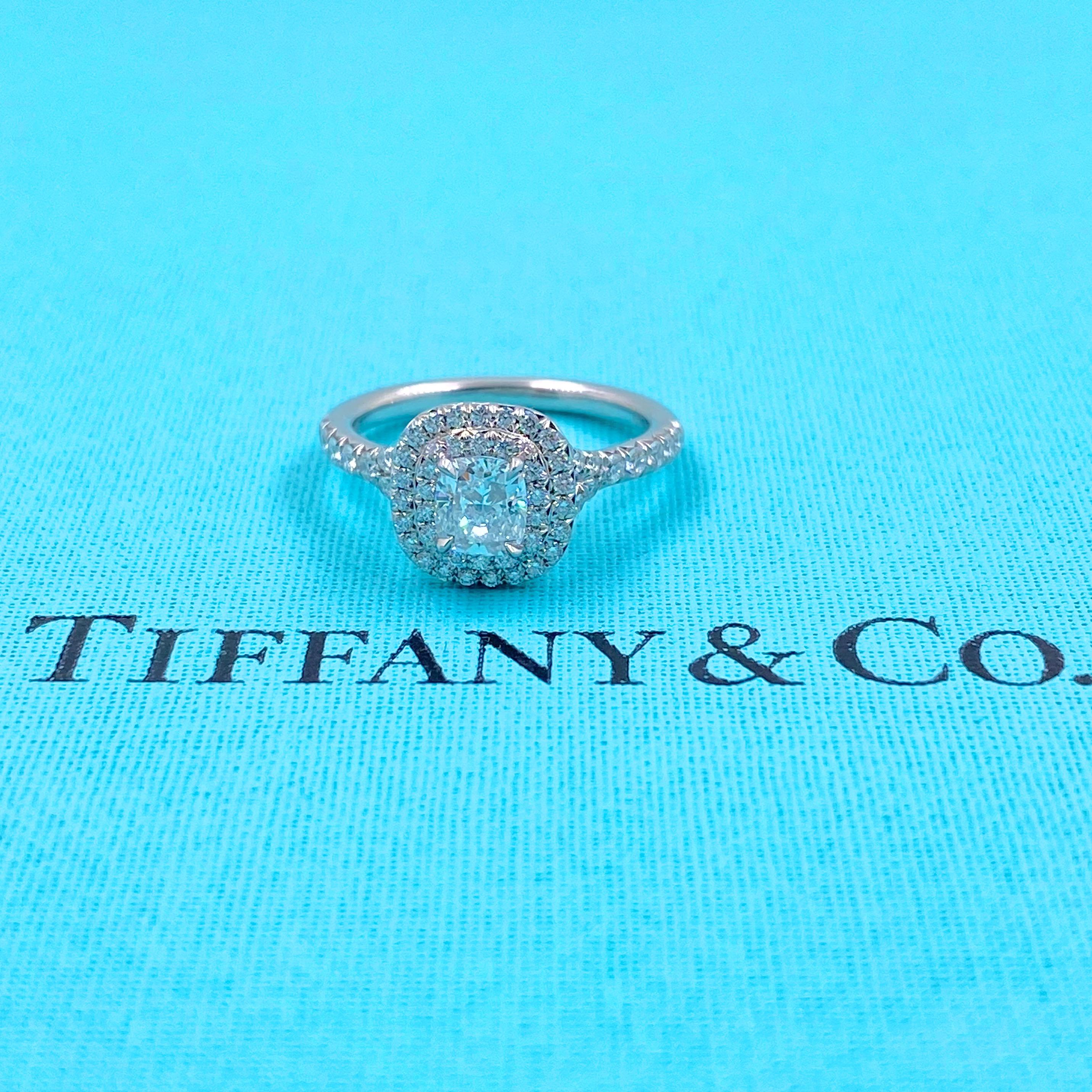 Tiffany & Co. Soleste Soleste Verlobungsring Platin mit 0,76 Karat Diamant im Doppel-Kissen-Schliff 3