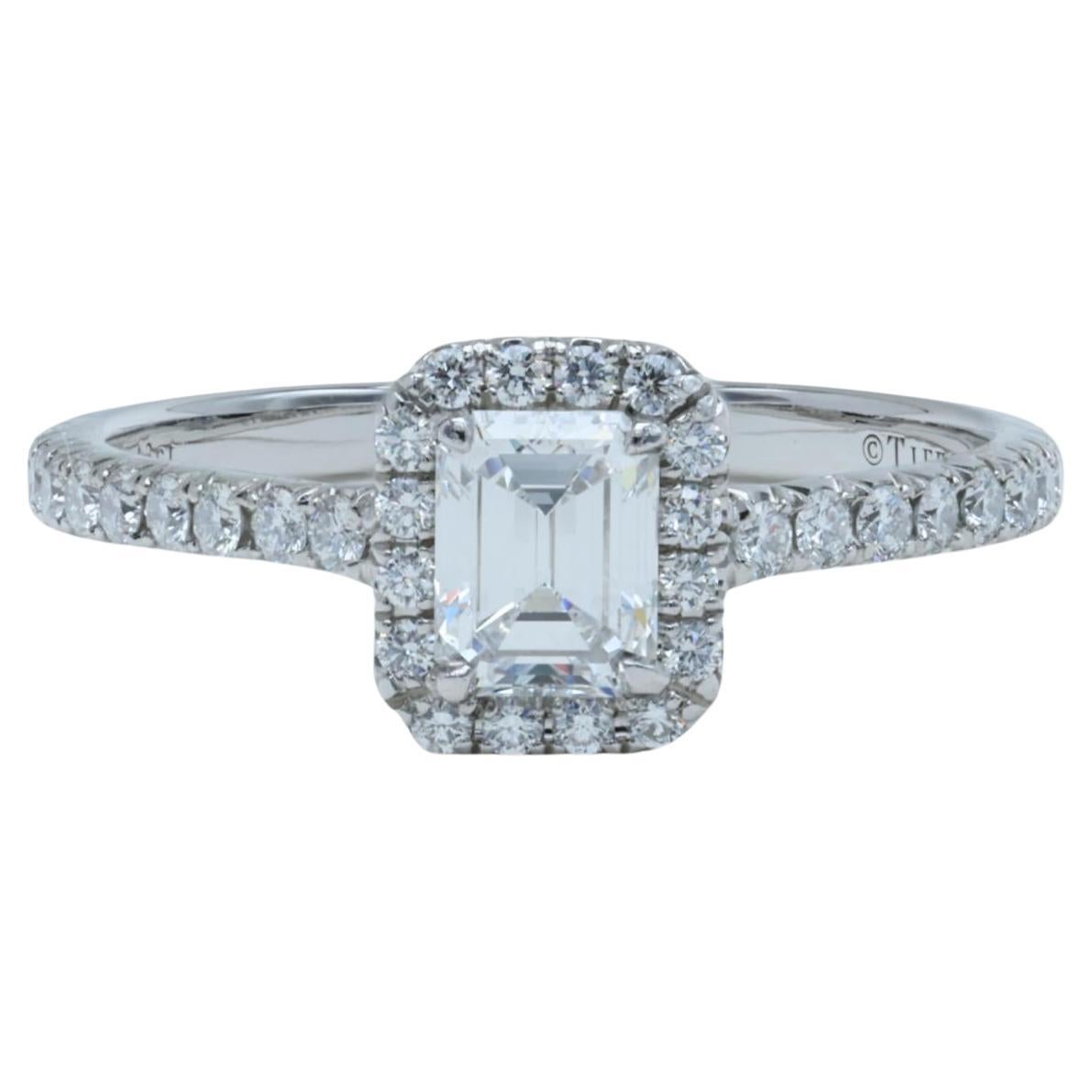 Tiffany & Co. Bague de fiançailles Soleste Emerald Cut Diamond Halo Platinum