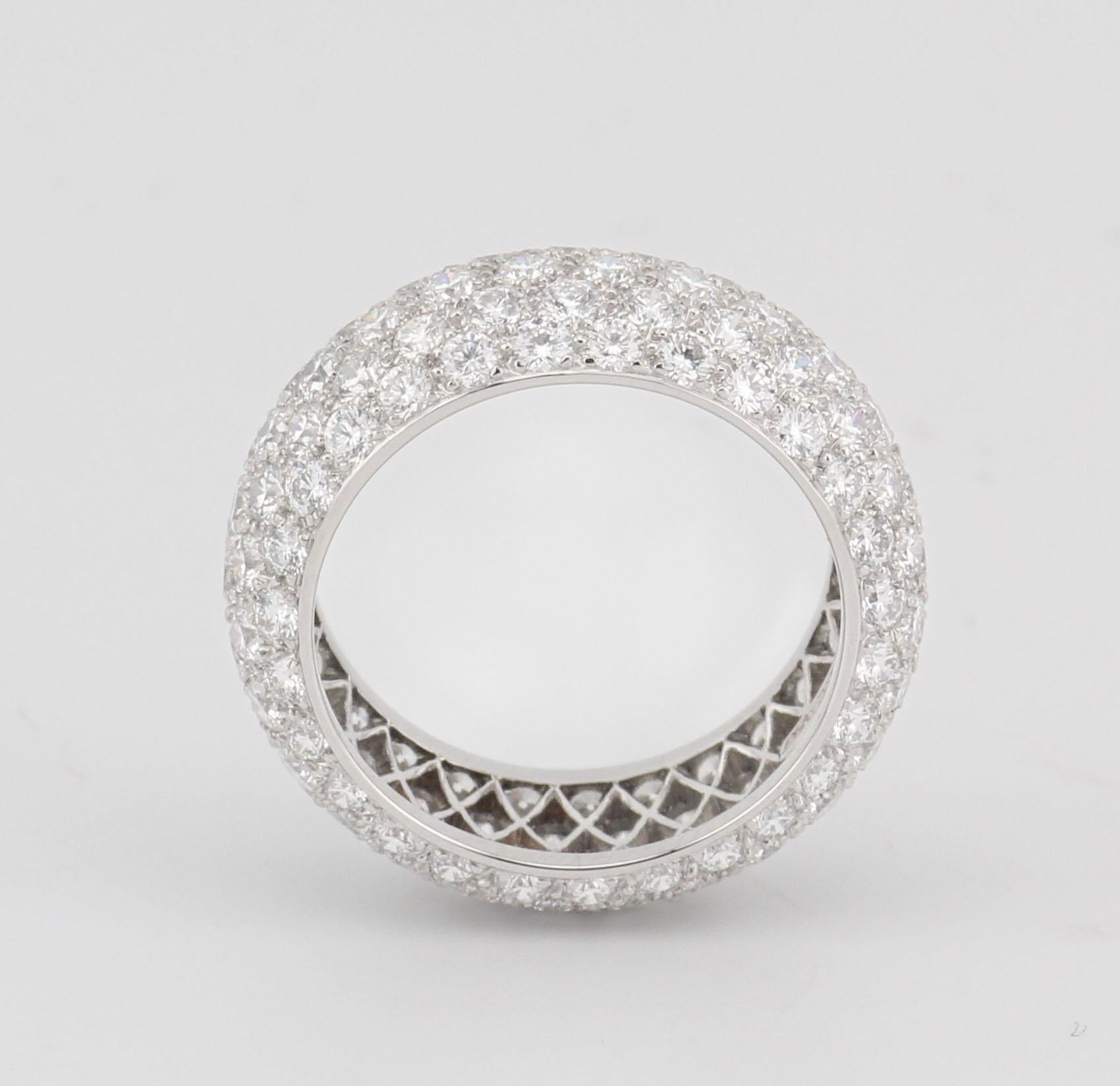 Taglio rotondo Tiffany & Co. Soleste Etoile 5 Row Diamond Platinum Eternity Band Taglia 4.75 in vendita