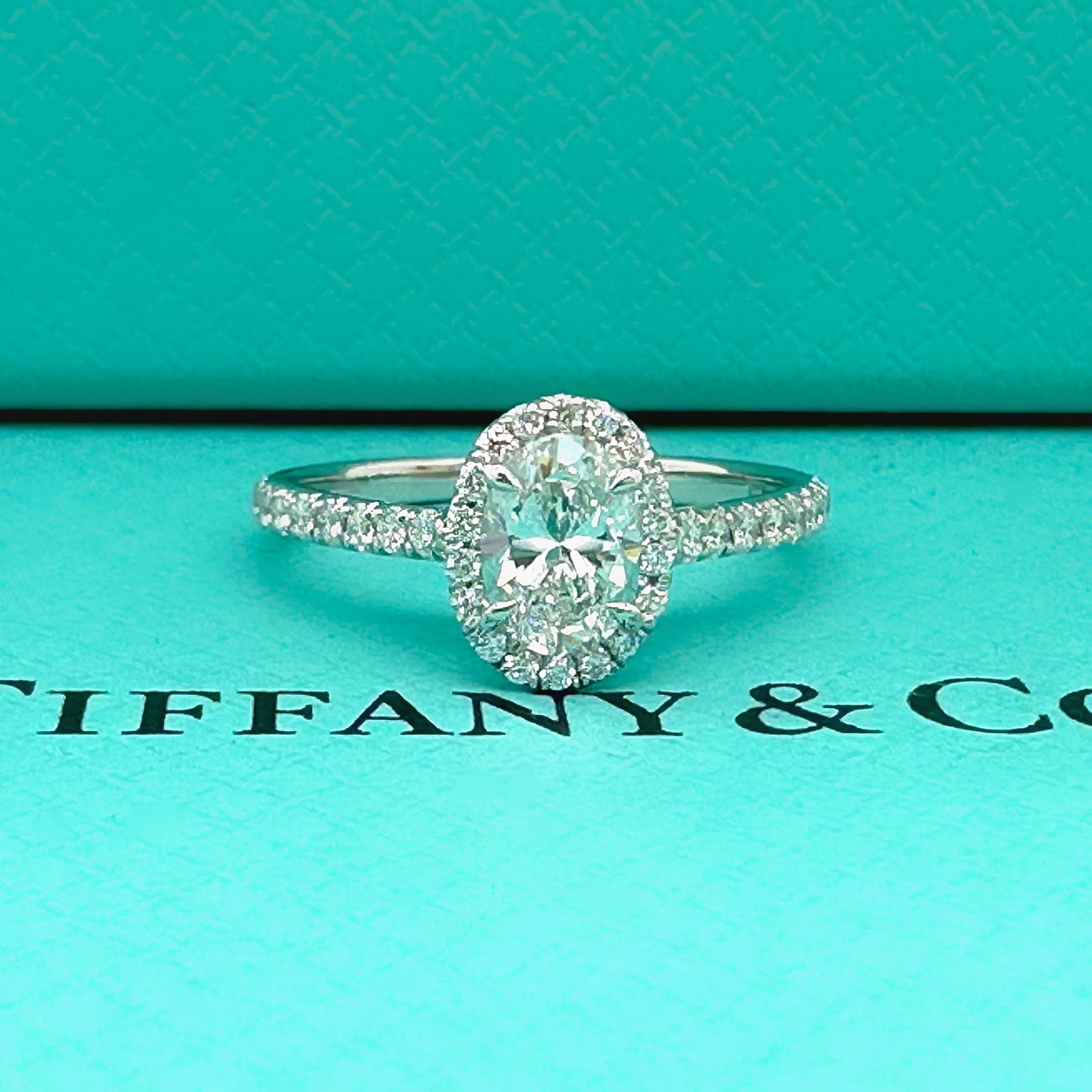 Tiffany & Co. Soleste Oval Diamond 0.60 ct E VS2 Halo Engagement Ring Platinum For Sale 7