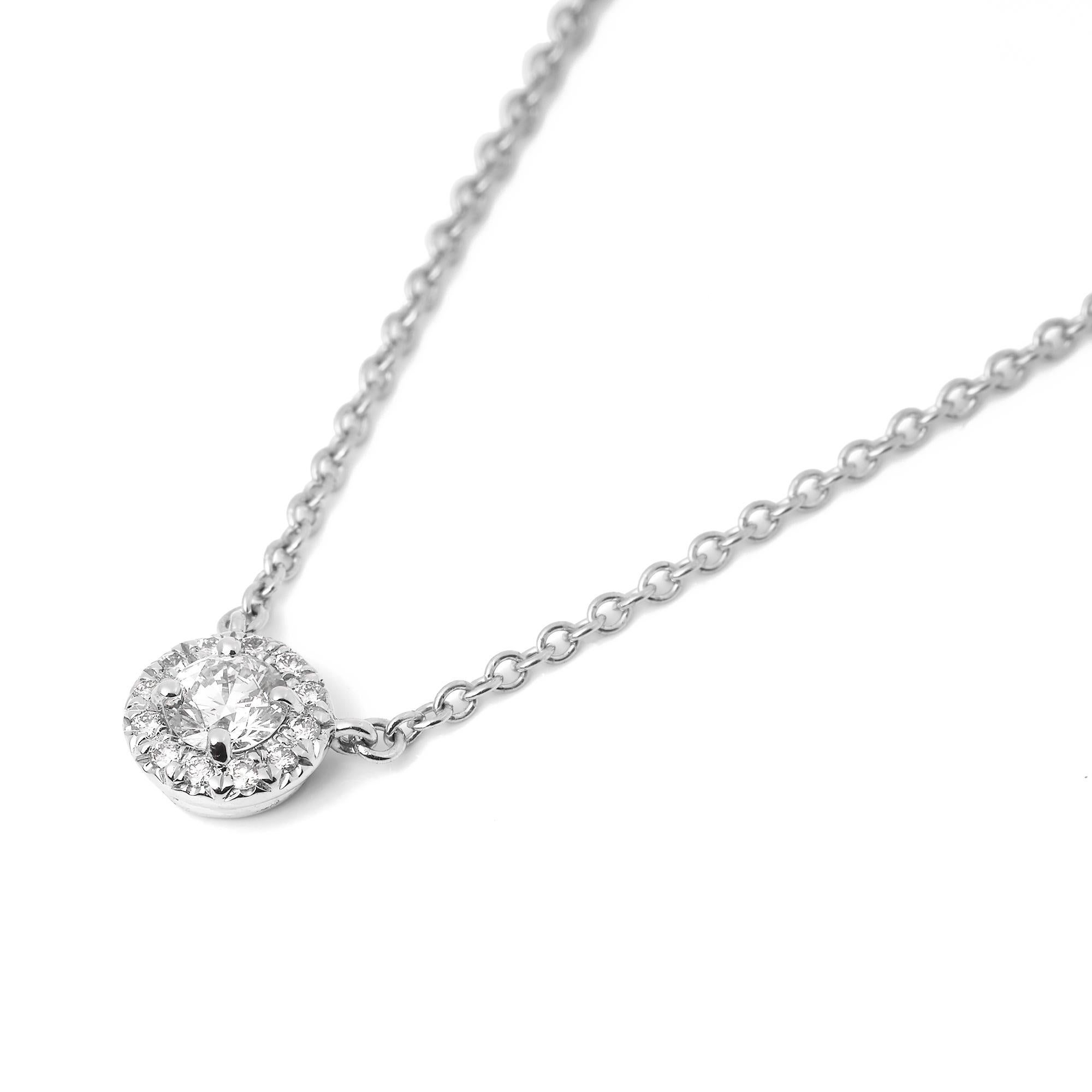 This pendant by Tiffany & Co is from the Soleste collection featuring a total of 0.16ct of round brilliant cut diamonds made in platinum. Accompanied with it's Tiffany box. Our Xupes reference is J569 should you need to quote this. 