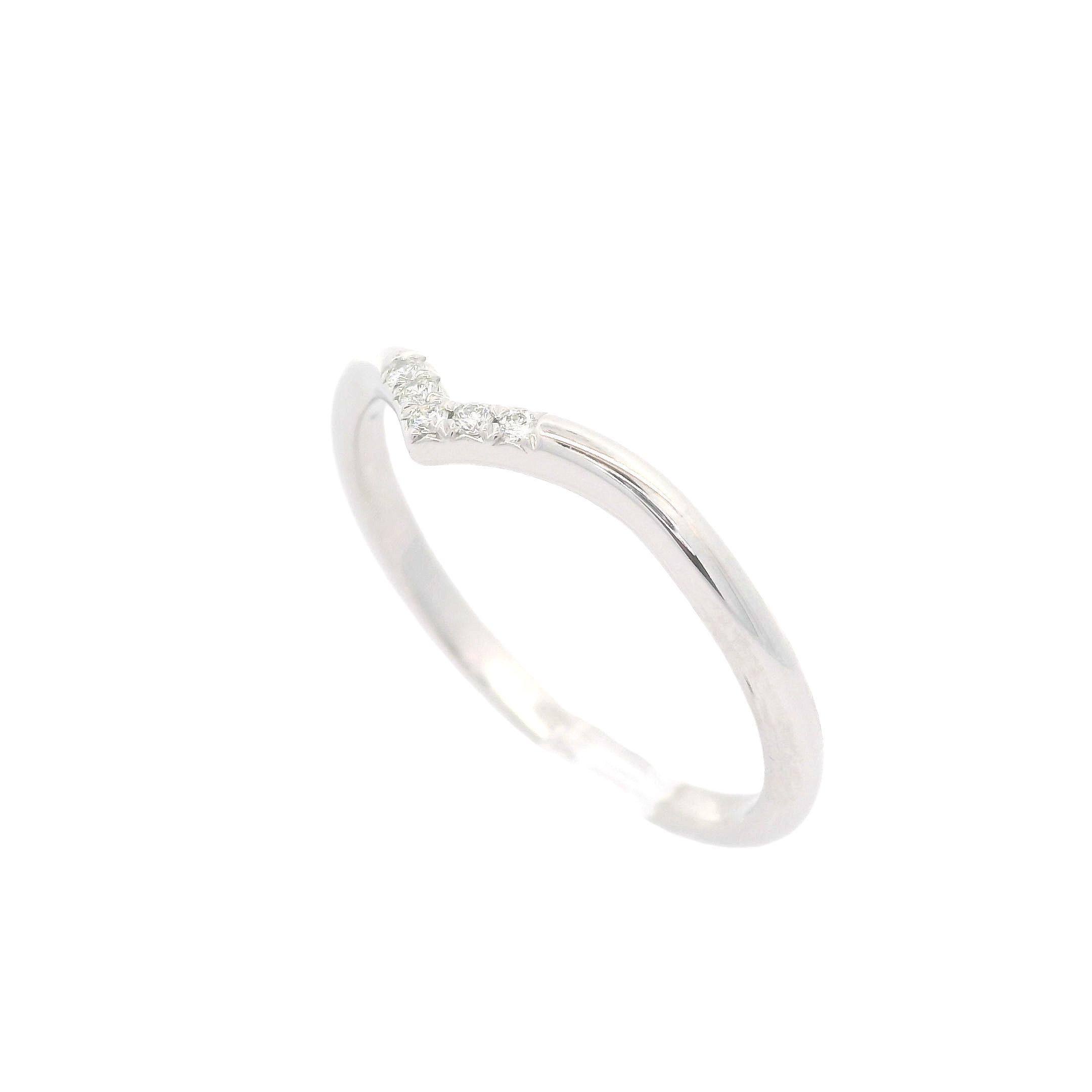 Tiffany & Co. Soleste Platinum 0.04ctw 5 Diamond 