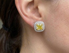 Tiffany & Co. Soleste Platino y 18K Fantástico Amarillo Vivo Alfiler de Cojín