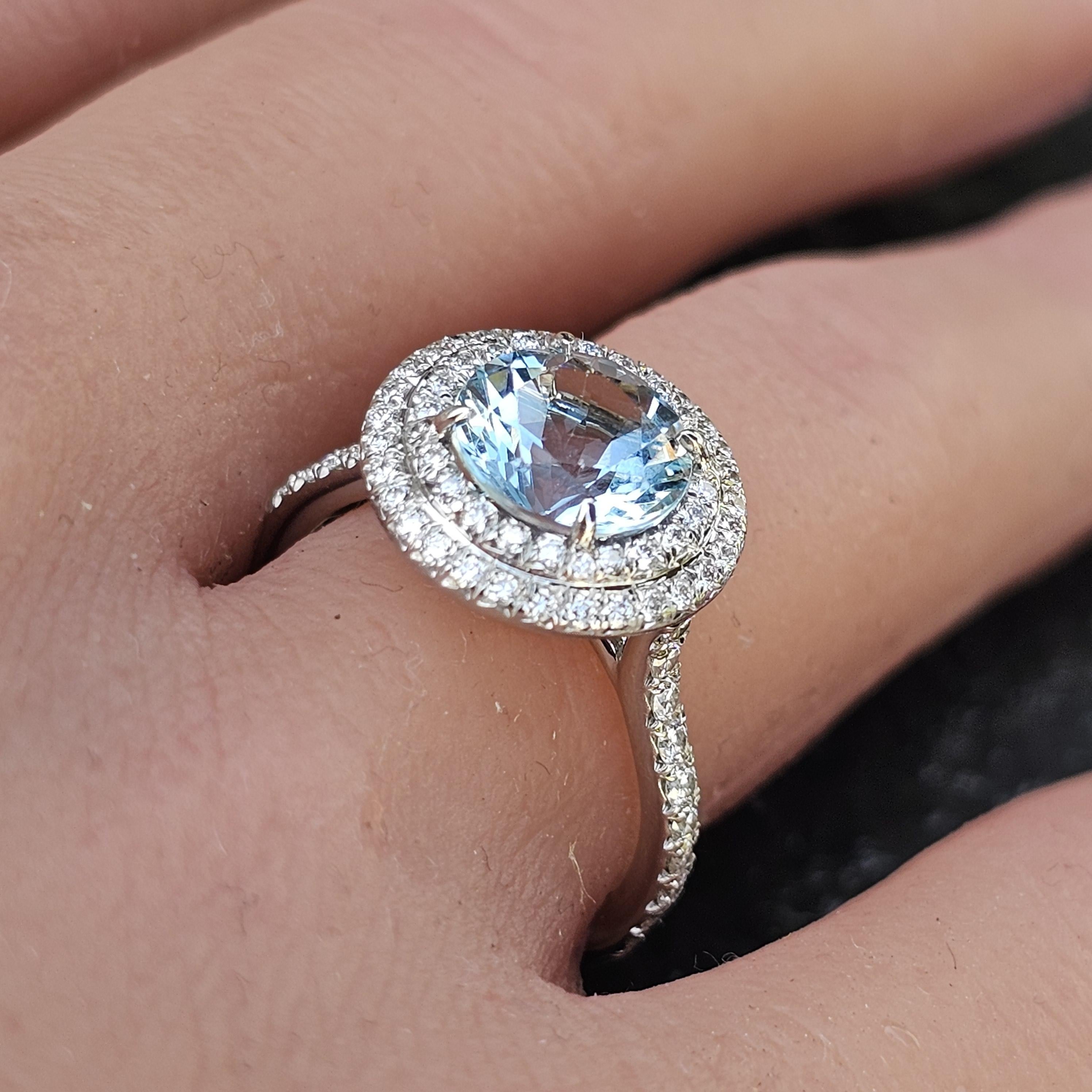 Tiffany & Co. Bague Soleste en platine avec aigue-marine ronde de 8 mm de diamètre sz 6 en vente 4