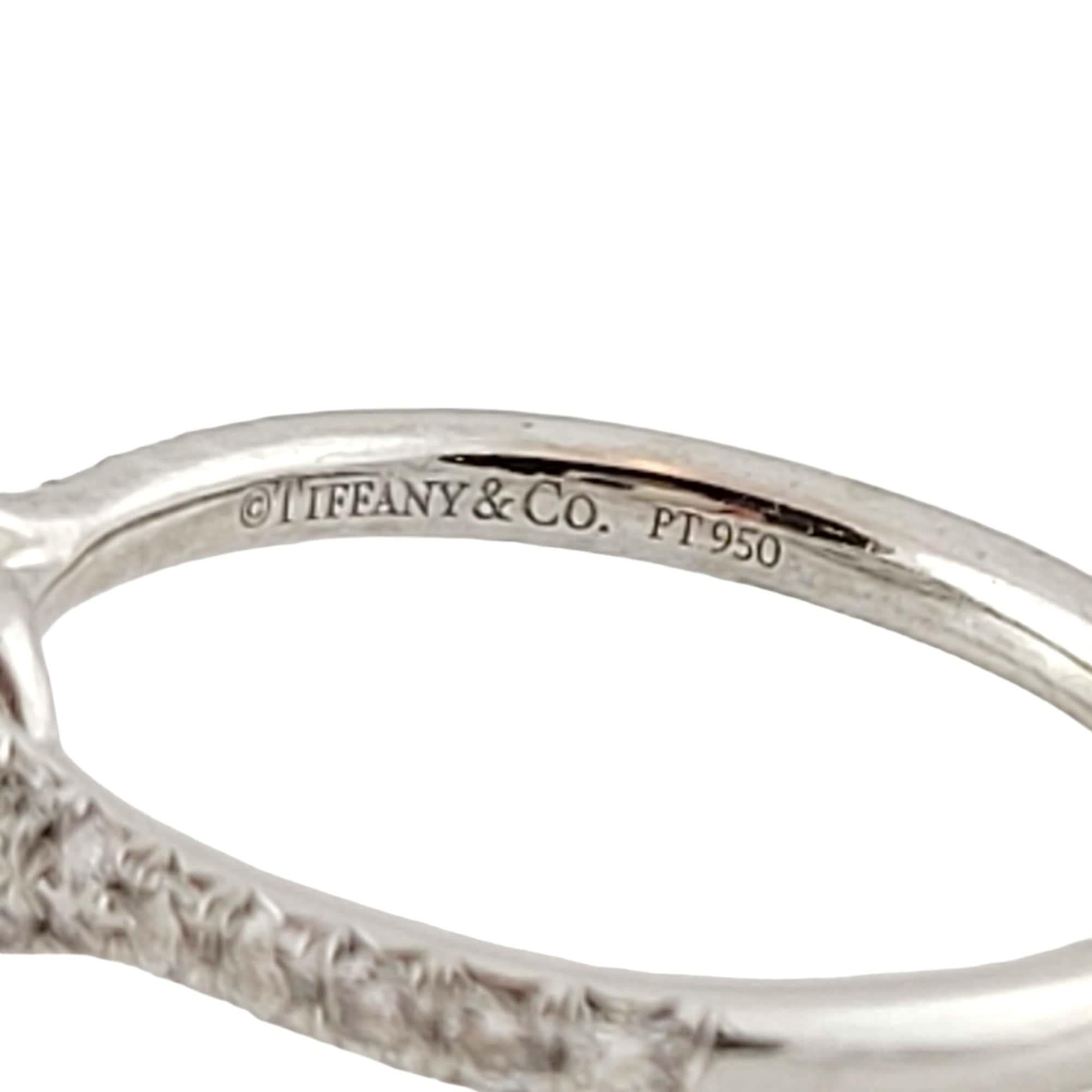 Tiffany & Co. Soleste, bague de fiançailles double halo de diamants taille coussin en platine Bon état à Washington Depot, CT