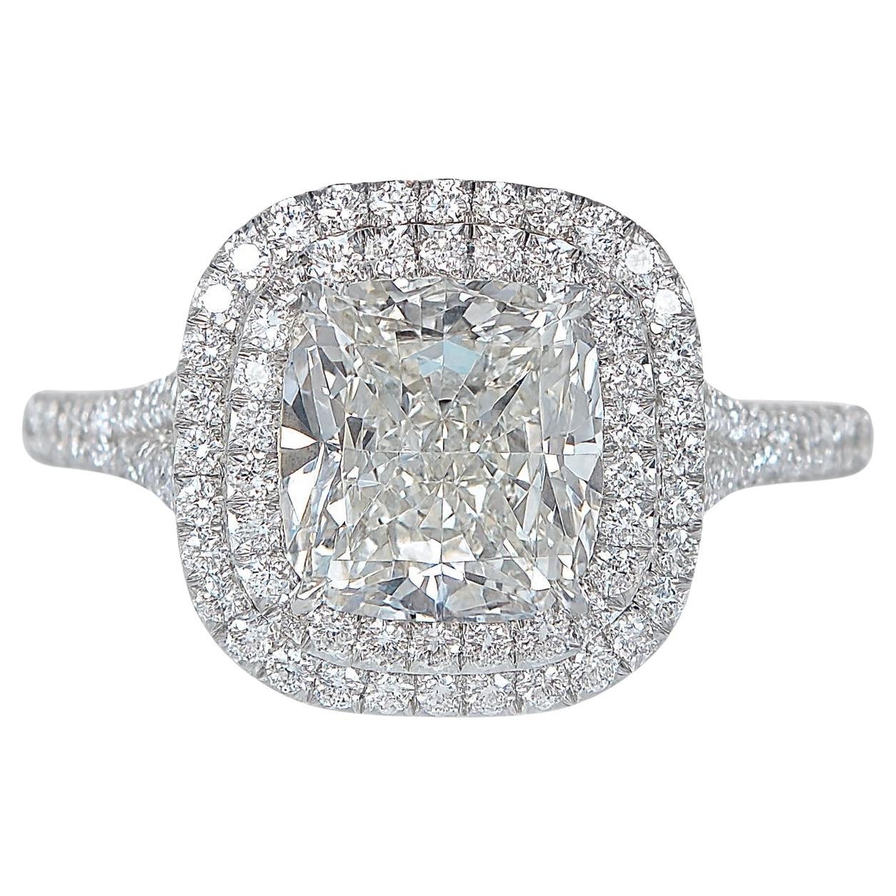 Tiffany & Co. Anello di fidanzamento Soleste in platino con diamante a cuscino e doppia aureola