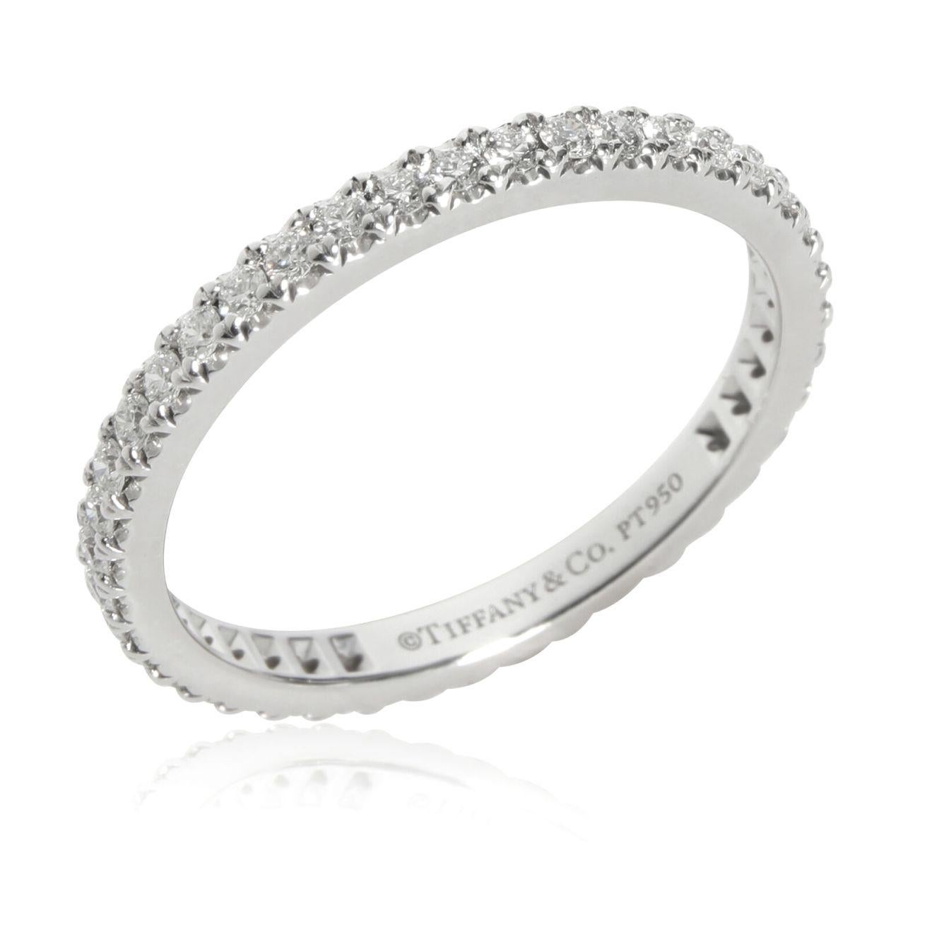 Taille ronde TIFFANY & Co. Soleste Bague à diamant en platine pour l'éternité 6 en vente