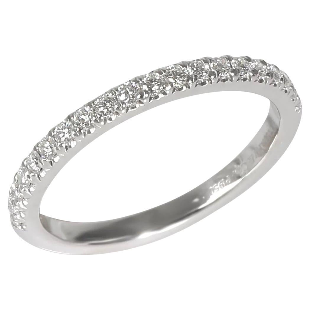 TIFFANY
Co. Anello in platino a mezzo cerchio con diamante Soleste 4.5