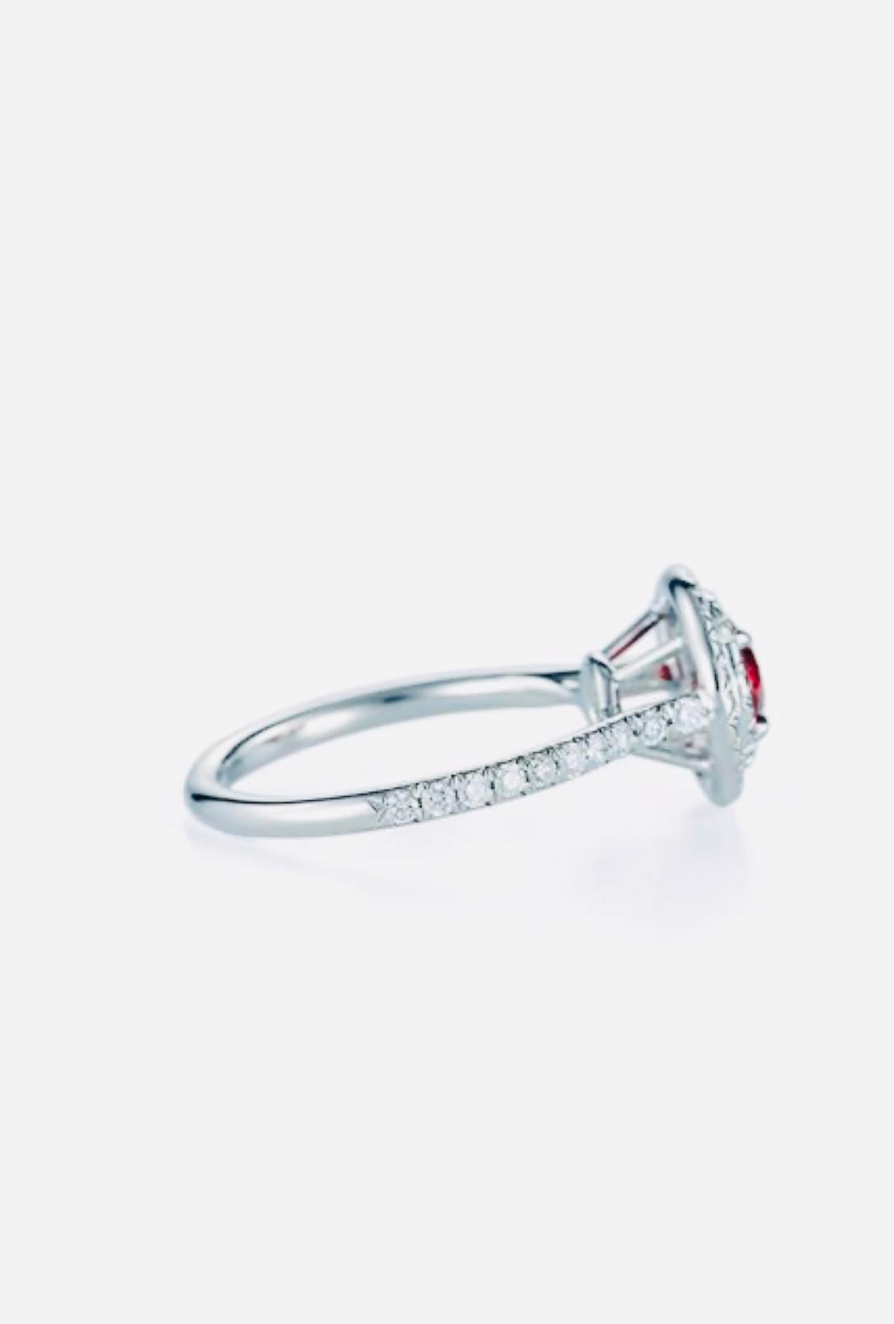 Tiffany & Co Soleste rubis et diamants en platine. en vente 2