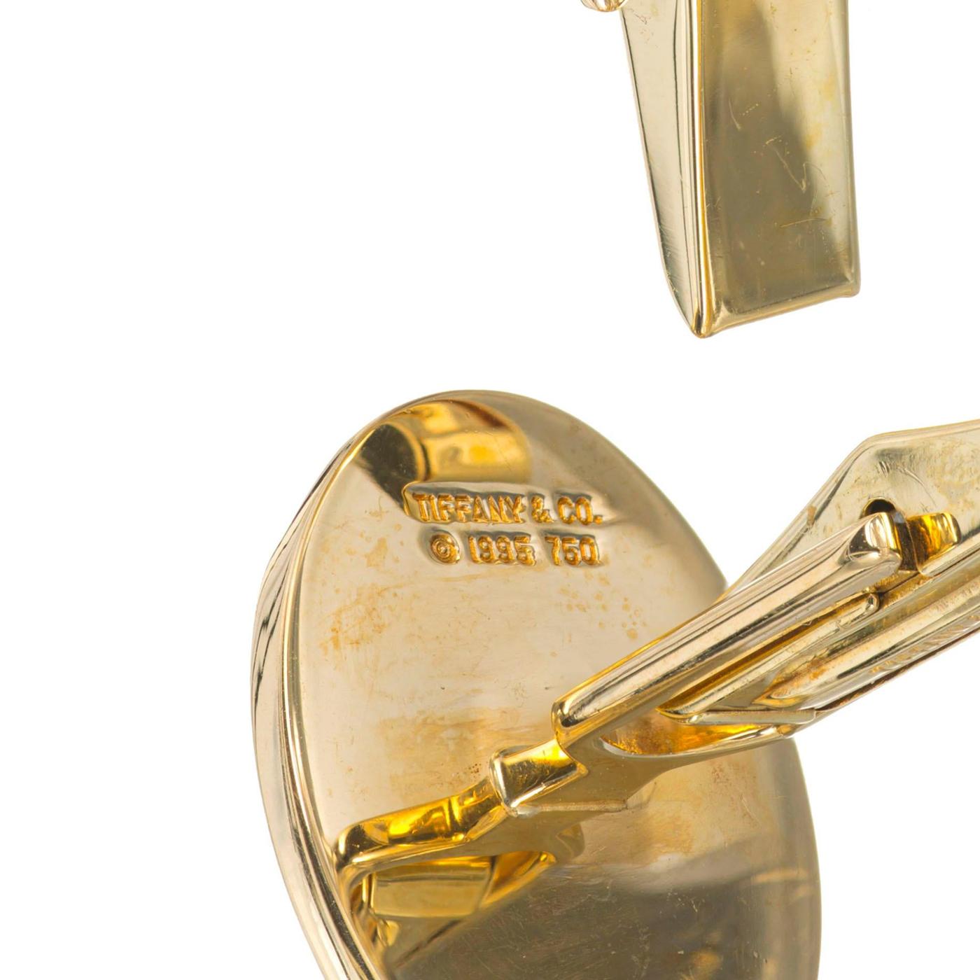 Donna Tiffany & Co. Gemelli da polso lucidi in oro giallo massiccio 18 carati a forma ovale con chiusura a clip in vendita