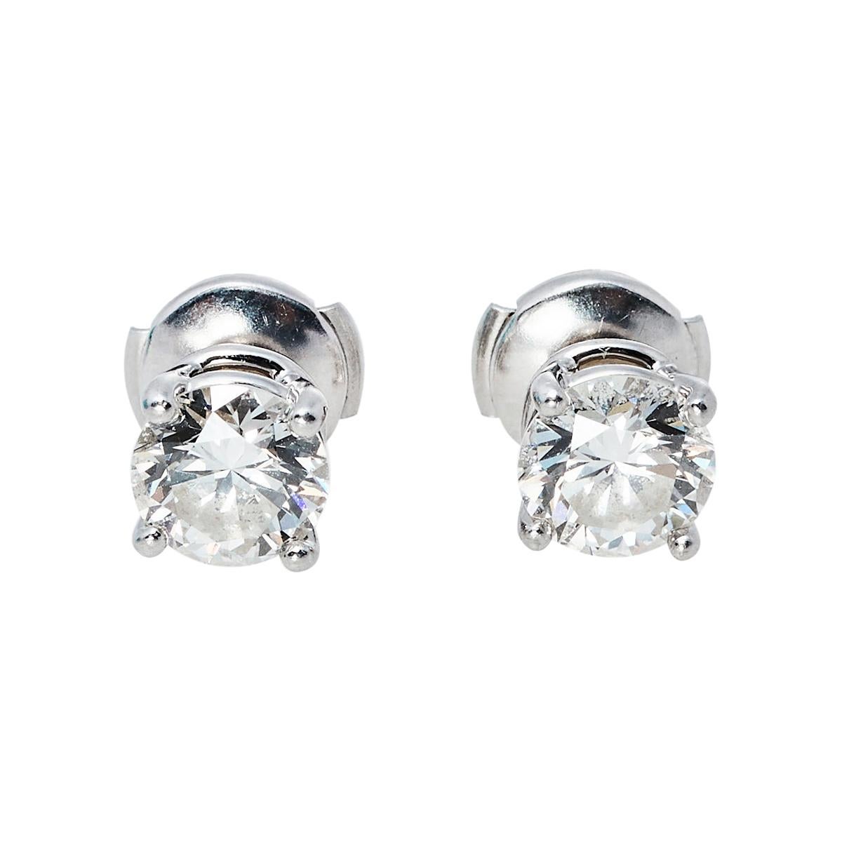 Tiffany and Co. Diamond Heart Platinum Stud Earrings For Sale at 1stDibs