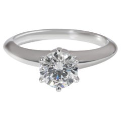 Tiffany & Co. Bague de fiançailles solitaire en platine avec diamant F VS2 de 0,93 carat