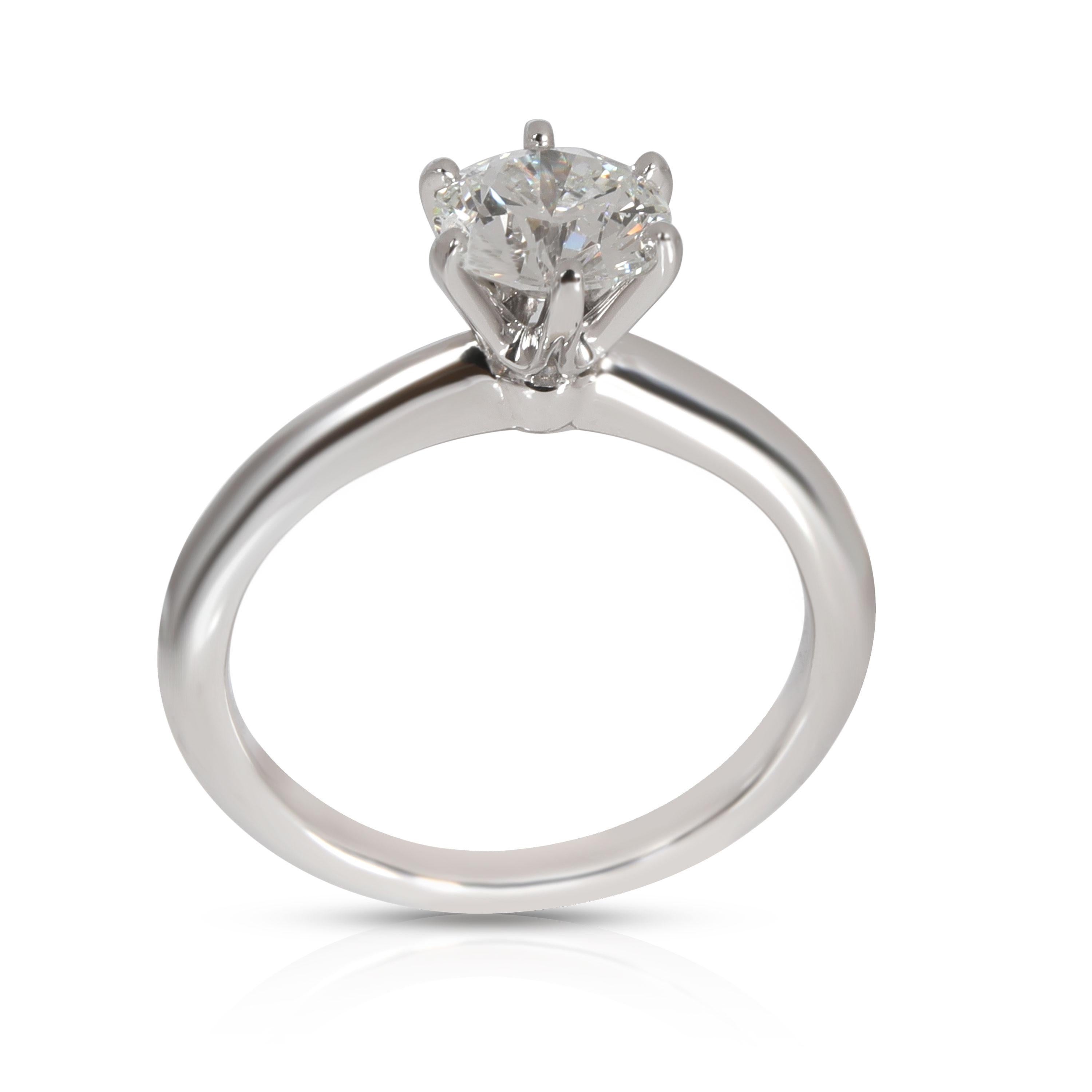 Round Cut Tiffany & Co. Solitaire Diamond Engagement Ring in Platinum 'G VS2 1.00 Carat'