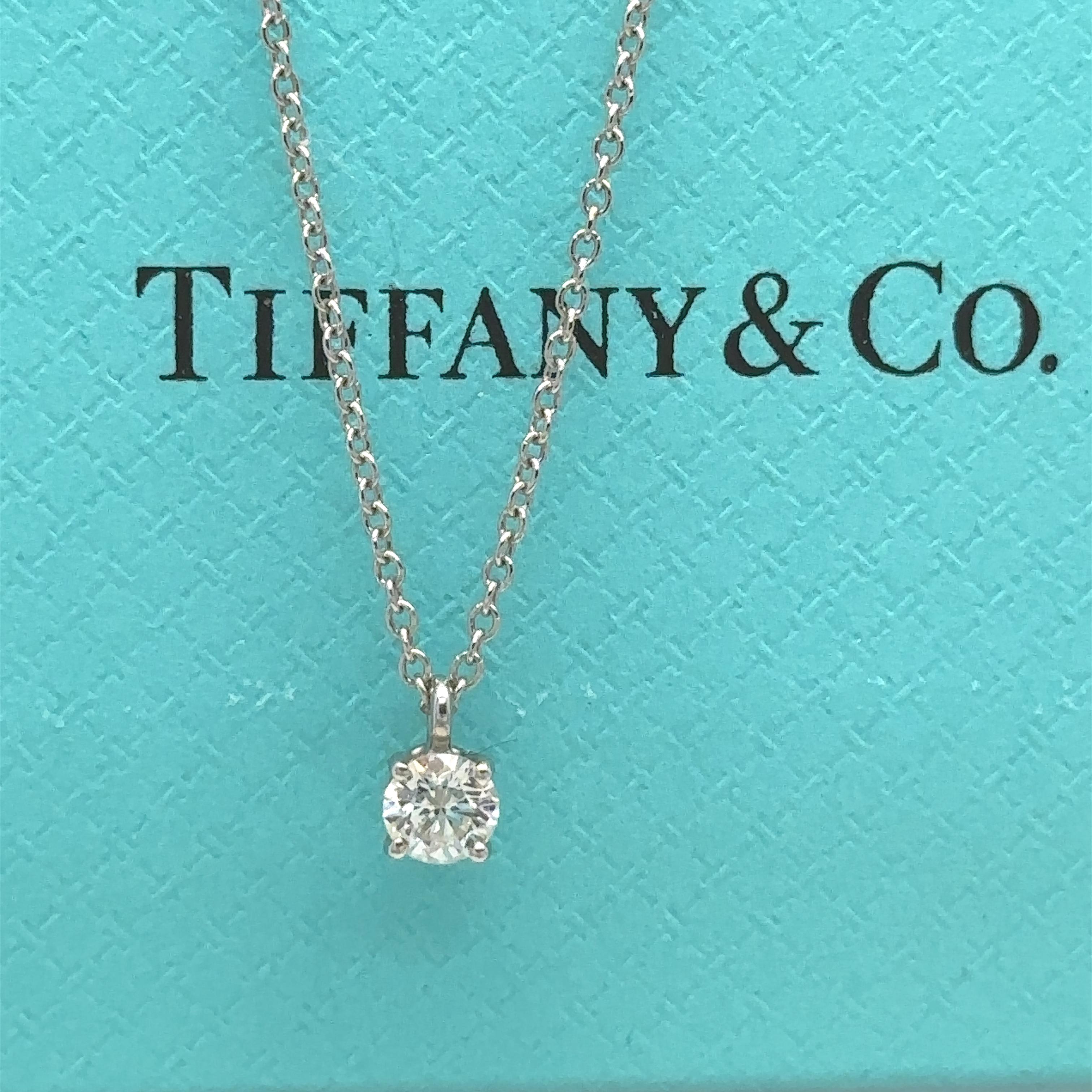 Tiffany & Co Solitaire Diamond Pendant 0.21ct In Excellent Condition In SYDNEY, NSW