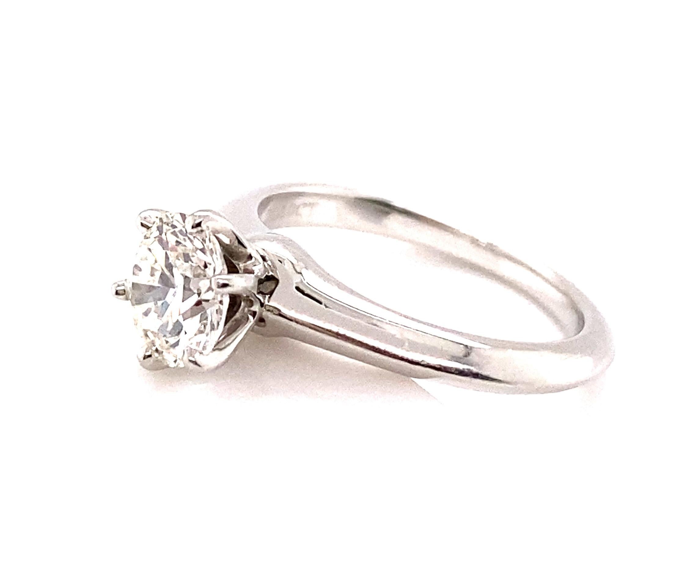 Women's Tiffany & Co Solitaire Diamond Platinum Engagement Ring 1.10ct H-VS2 For Sale
