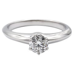 Tiffany & Co. Solitär Verlobungsring .53 Ct IVS1 in Platin Ausgezeichneter Schliff