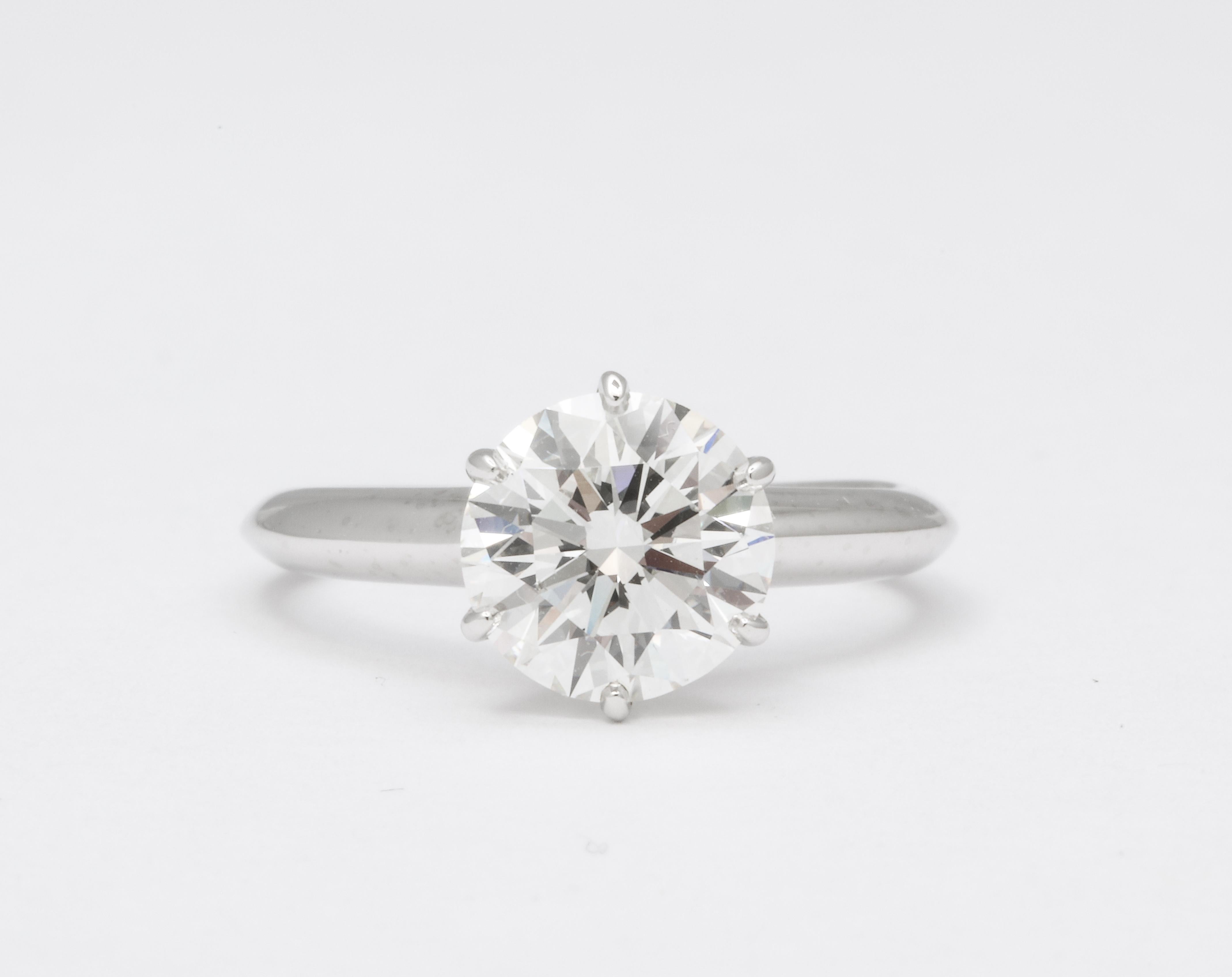 Tiffany & Co. Verlobungsring mit Solitär im Zustand „Hervorragend“ im Angebot in New York, NY
