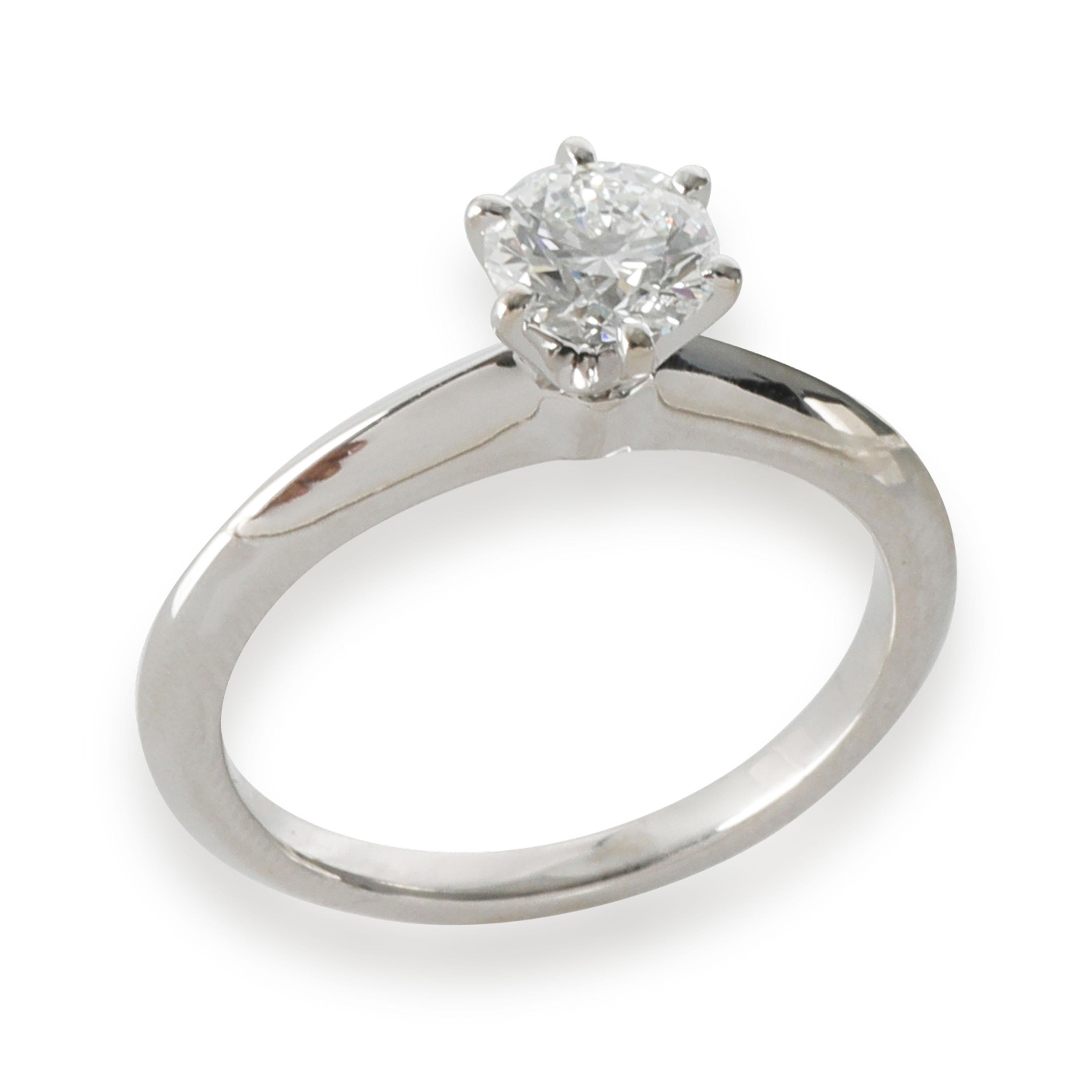 Tiffany & Co. Solitaire Engagement Ring in Platinum F VVS2 0.53 CTW In Excellent Condition For Sale In New York, NY