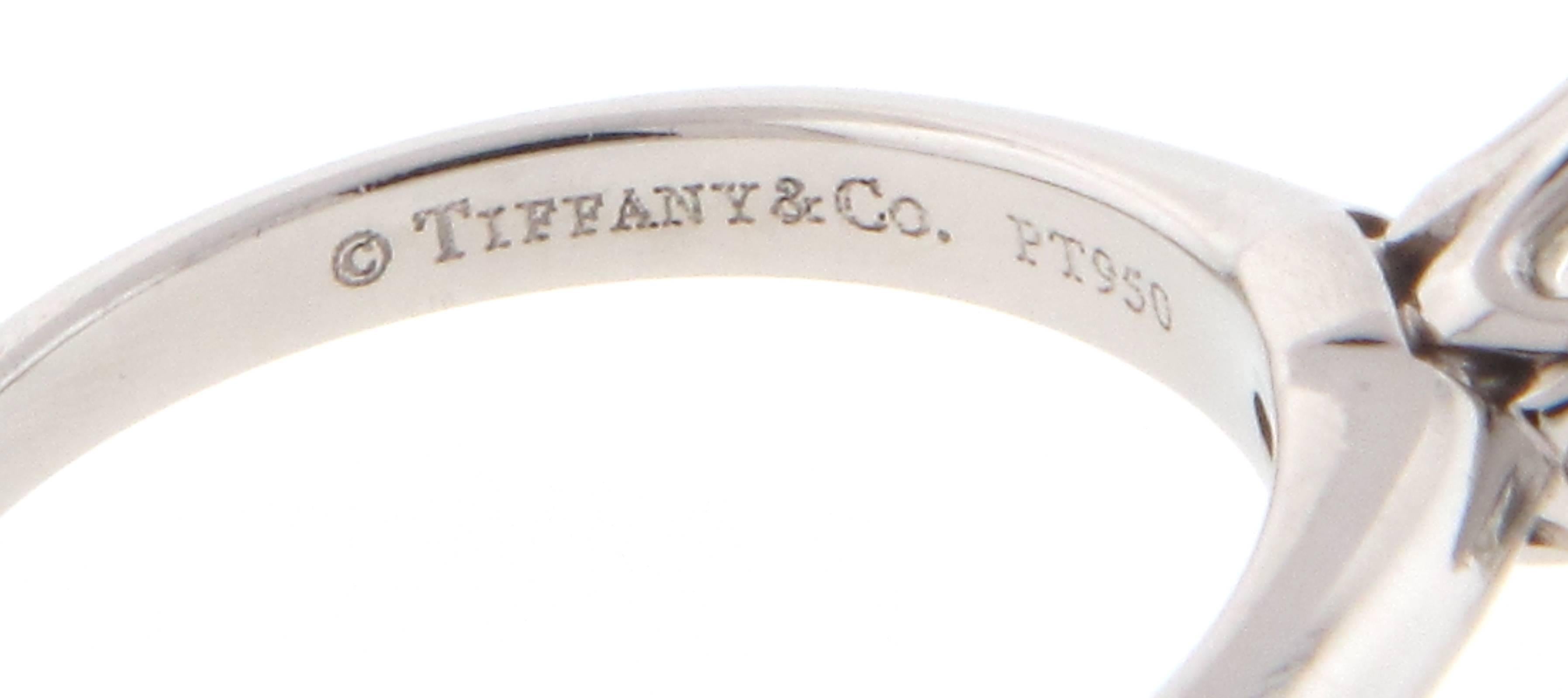 Tiffany & Co. Solitaire Engagement Ring Platinum 1.22 Carat Center HVS1 In Excellent Condition In Chicago, IL