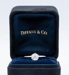 Tiffany & Co.  Platinum Diamond Engagement Ring Round Excellent Cut  1.06 G VVS2