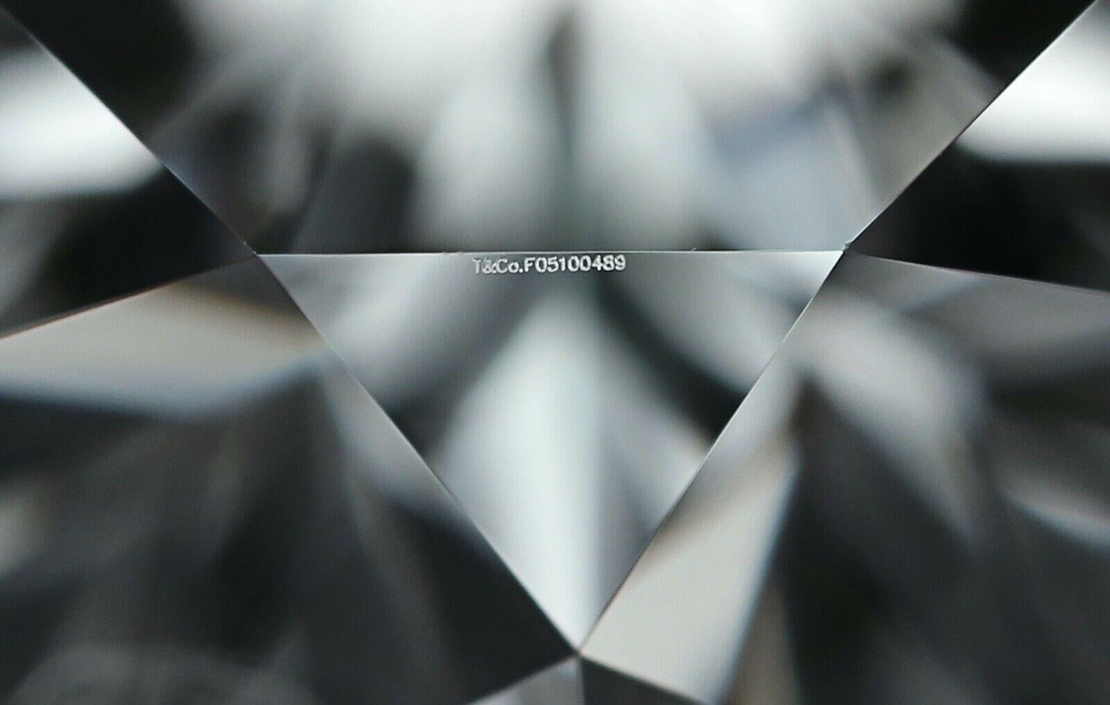 Tiffany & Co.  Platinum Diamond Engagement Ring Round Excellent Cut  1.06 G VVS2 3