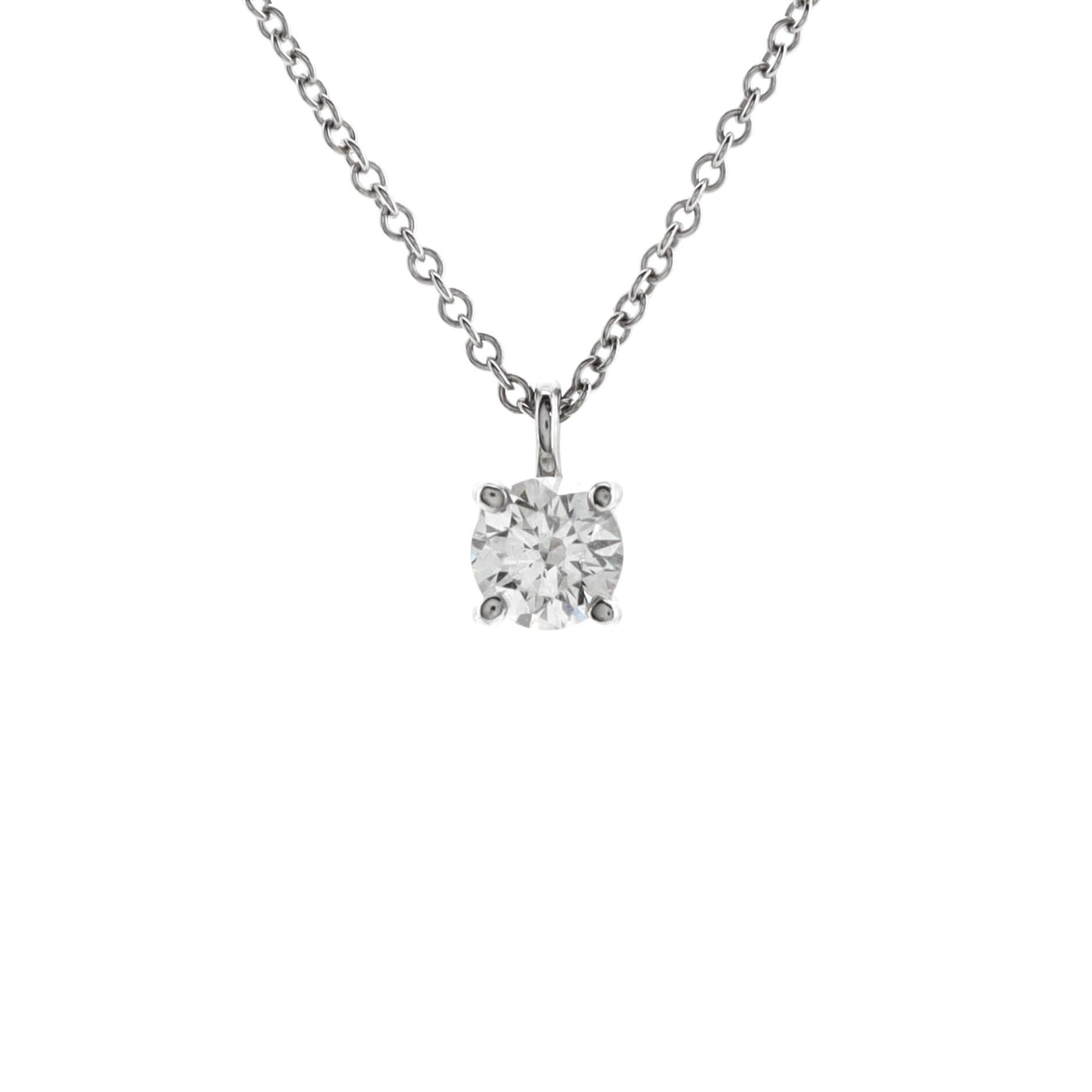 Tiffany & Co. Solitaire Pendant Necklace Platinum with RBC Diamond 0.30-0.39CT In Good Condition In New York, NY