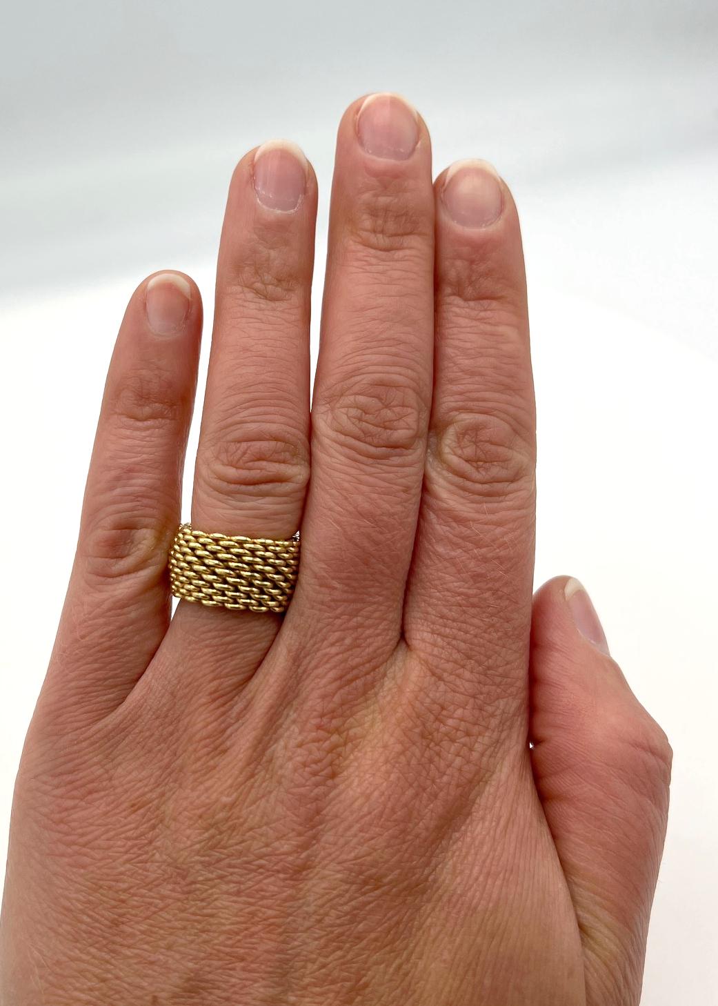 Tiffany & Co. Somerset 18 Karat Yellow Gold Mesh Wide Band Ring In Excellent Condition In  Baltimore, MD