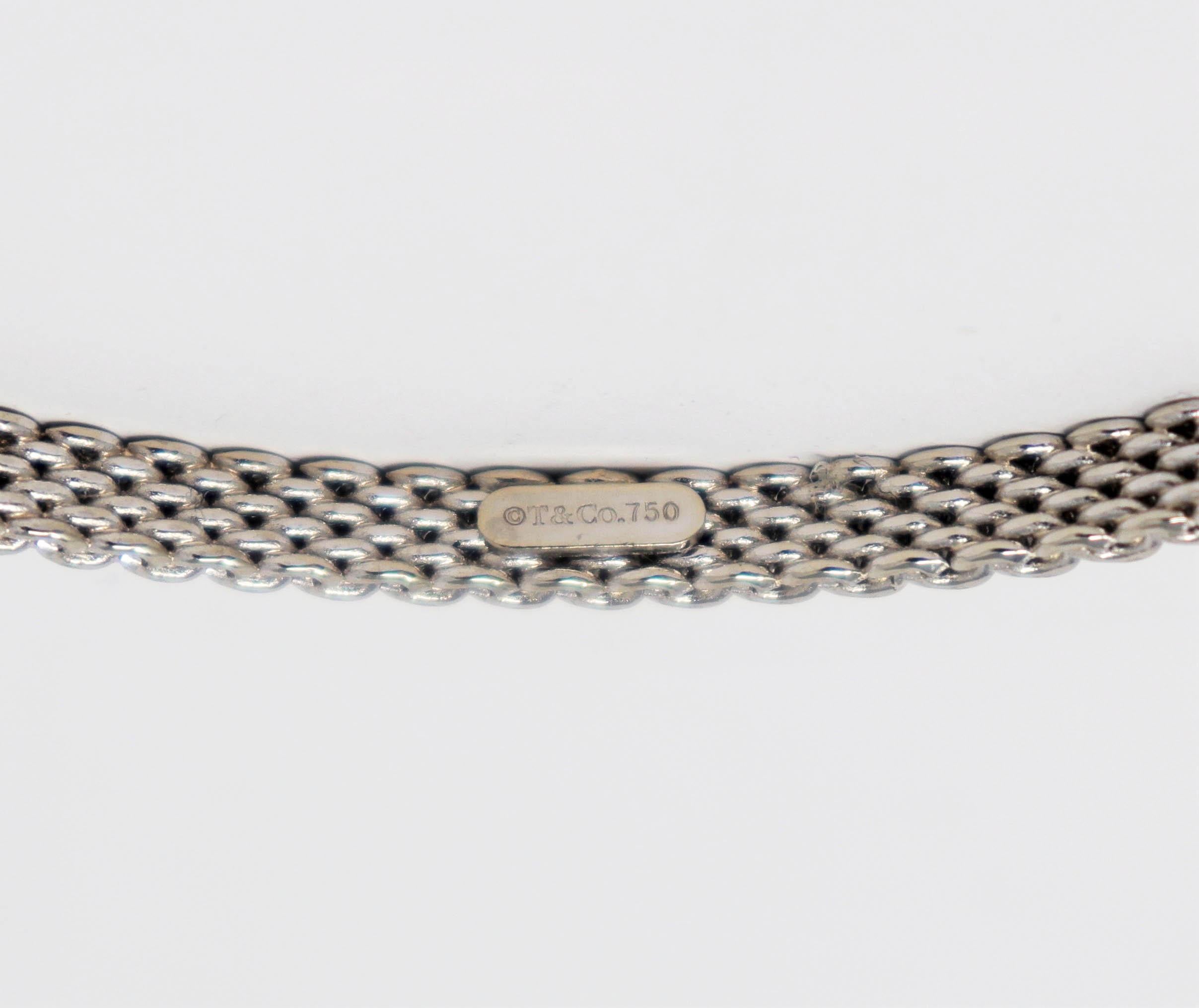 Tiffany & Co. Somerset Mesh Rigid Bangle Bracelet 18 Karat White Gold Narrow In Good Condition For Sale In Scottsdale, AZ