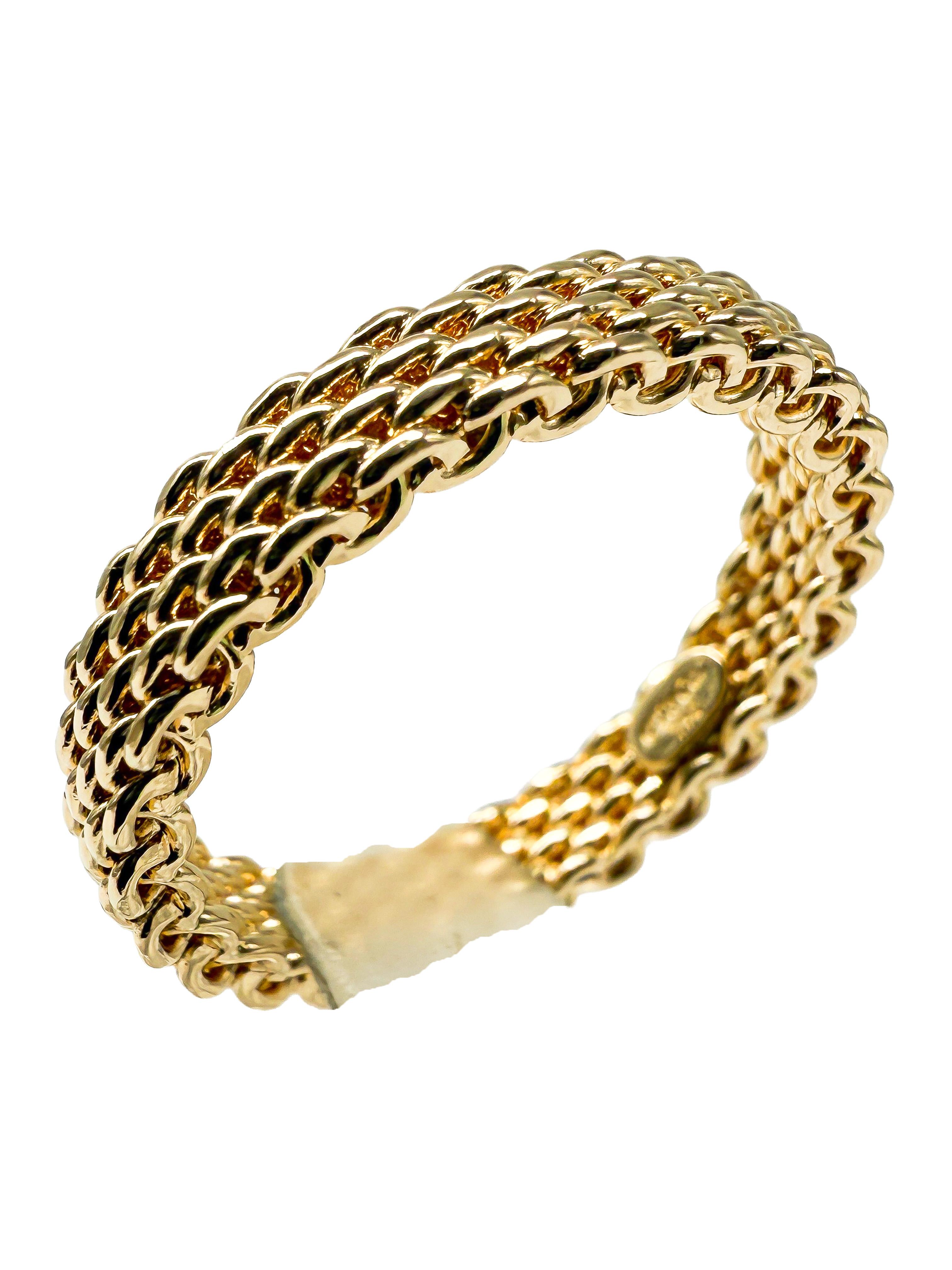 Modern Tiffany & Co. Somerset Narrow Mesh Ring in 18K Yellow Gold For Sale