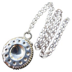 Tiffany & Co. Collana con ciondolo a forma di coppa per degustazione di vino in argento sterling A. Silver