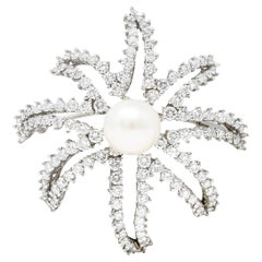 Tiffany & Co. South Sea Pearl 3.50 Carats Diamond Platinum Vintage Brooch