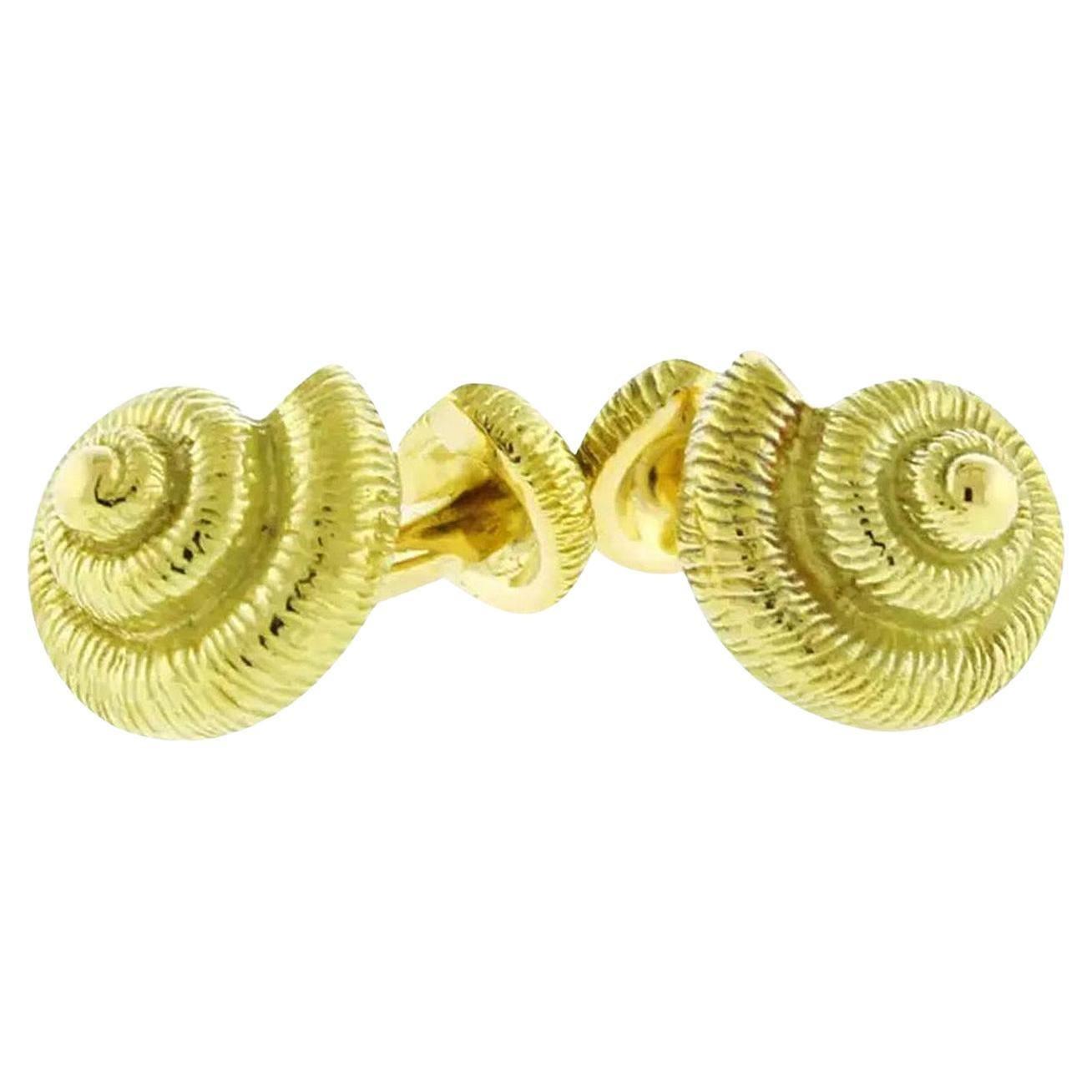 Tiffany & Co. Spiral Seashell Men's Cufflinks in 18K Yellow Gold