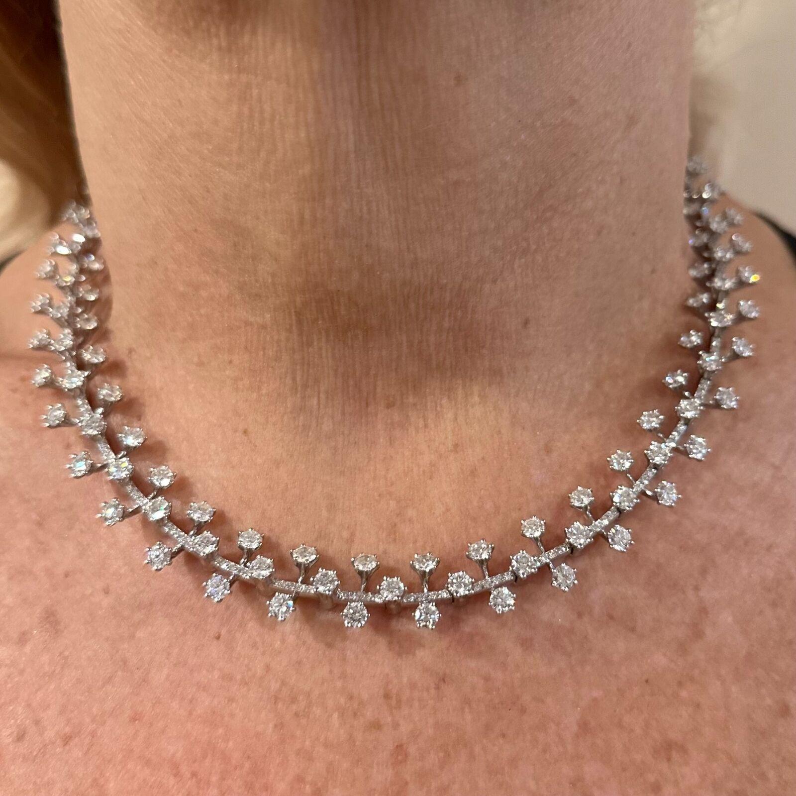 Tiffany & Co. Spray Diamond Platinum Necklace and Earrings Set For Sale 7