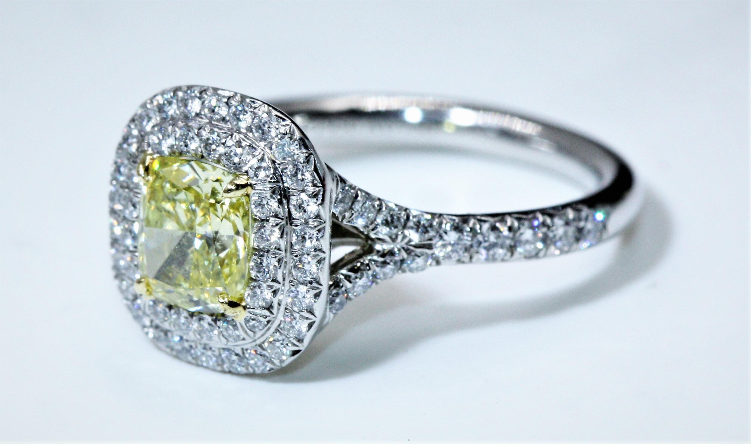 Tiffany & Co. Square Fancy Intense Yellow Diamond Ring 0.92 Carat, VS2 For Sale 1